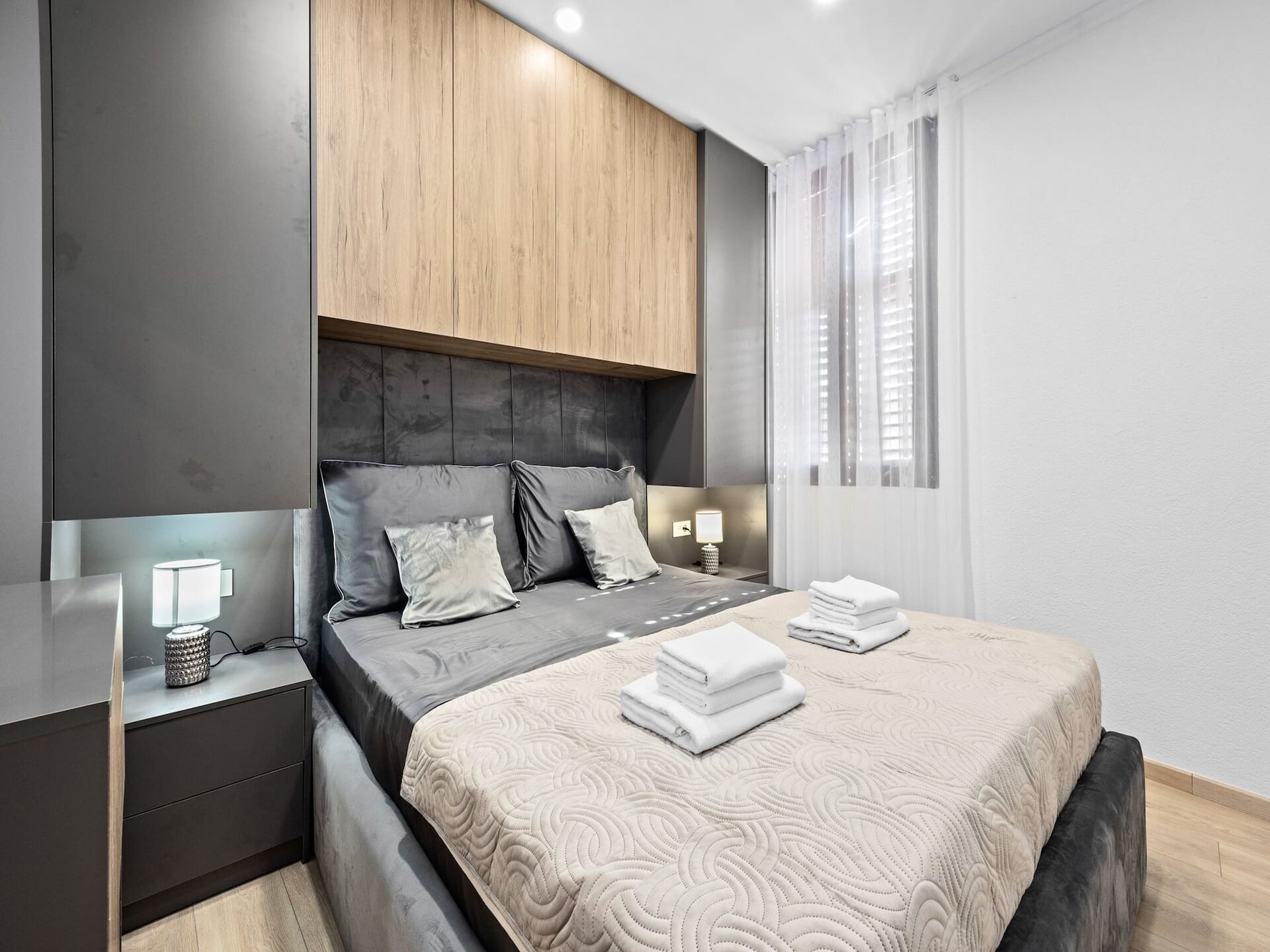 Modern appartement in hartje Pula, vlak bij zee en alle voorzieningen - foto 3