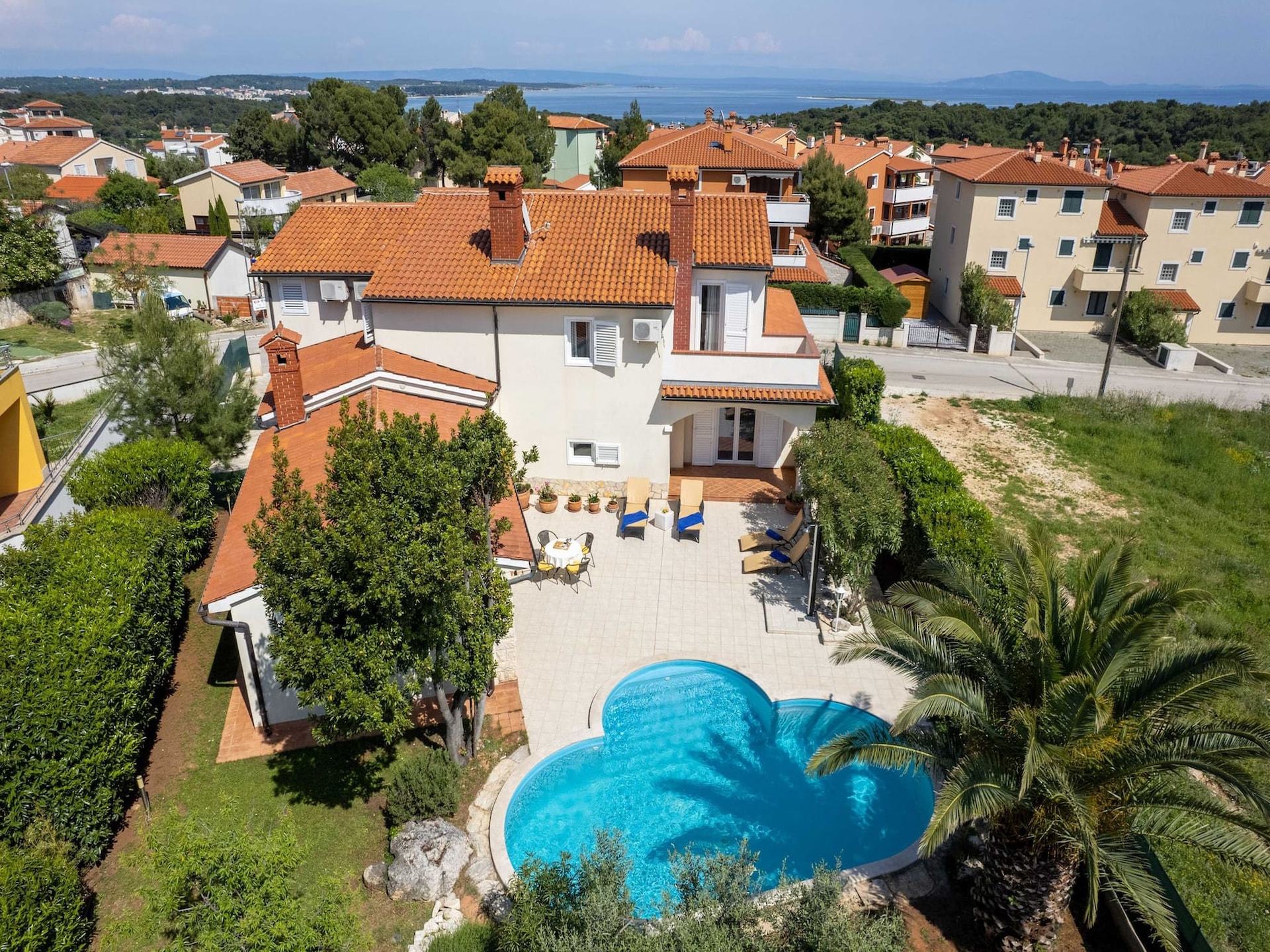 Centraal gelegen villa in Premantura met privézwembad voor 8 personen - foto 8