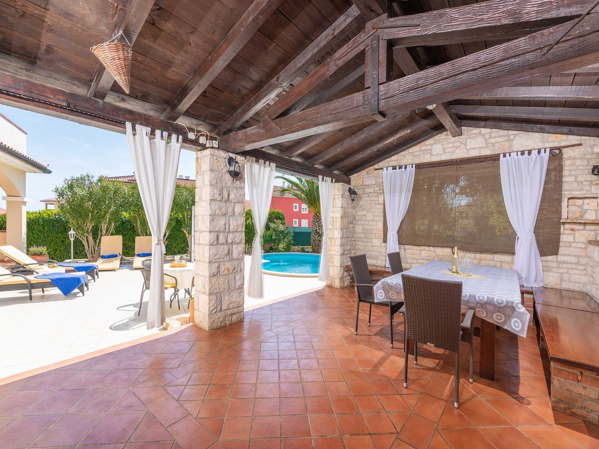 Centraal gelegen villa in Premantura met privézwembad voor 8 personen - foto 41