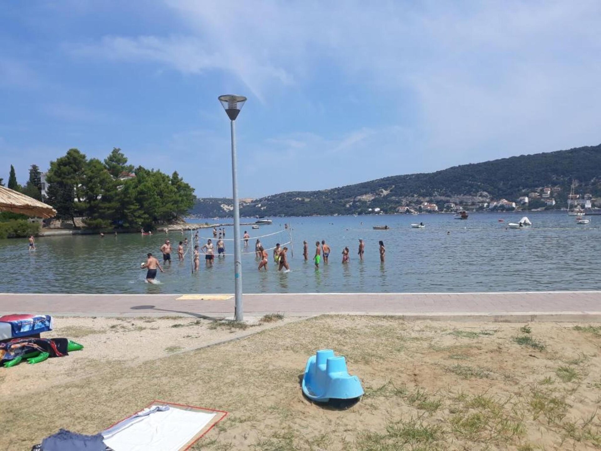 Appartement met zeezicht en balkon, 300m van strand in Supetarska Draga - foto 17