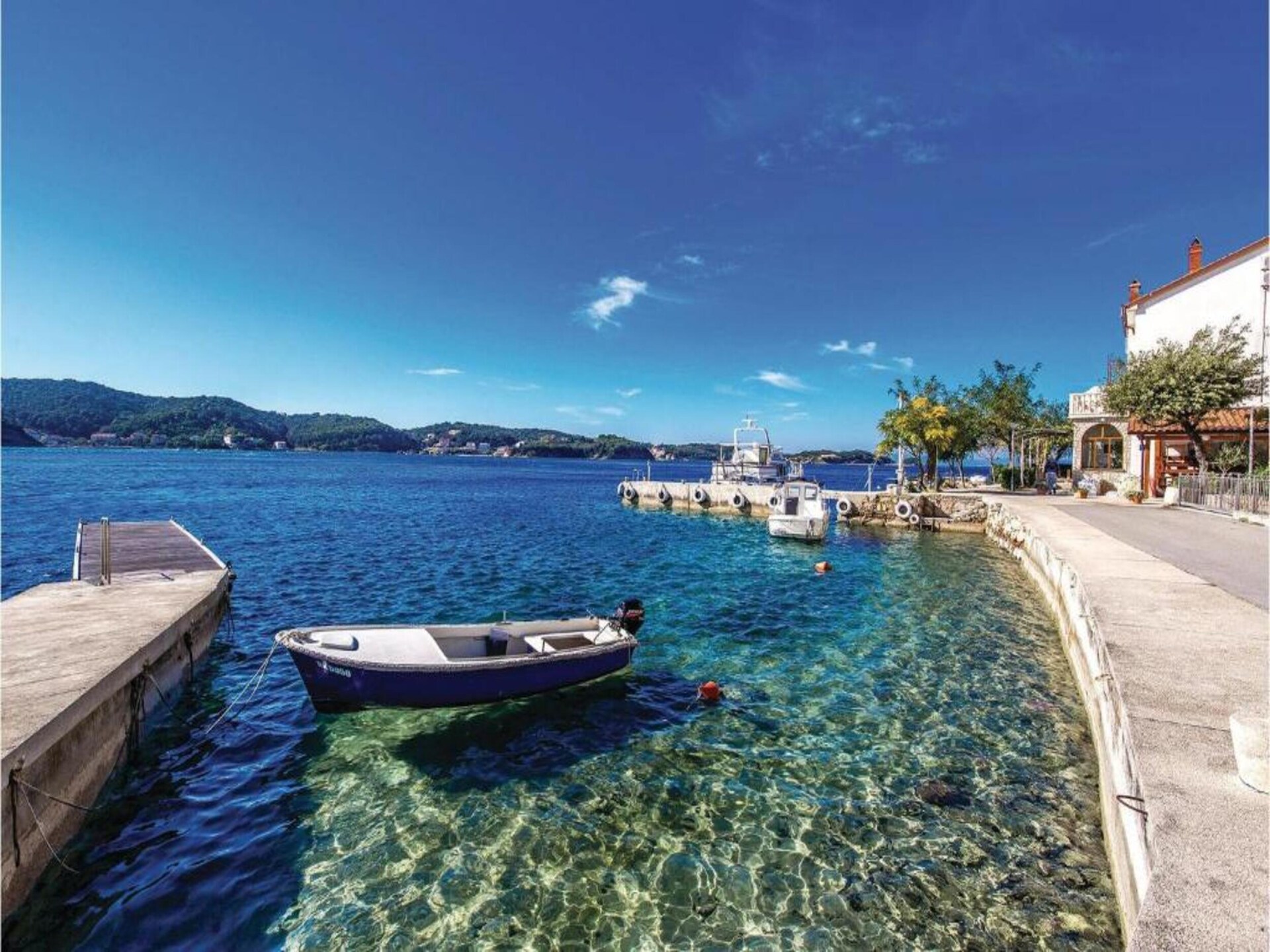 Appartement met zeezicht en balkon, 300m van strand in Supetarska Draga - foto 26