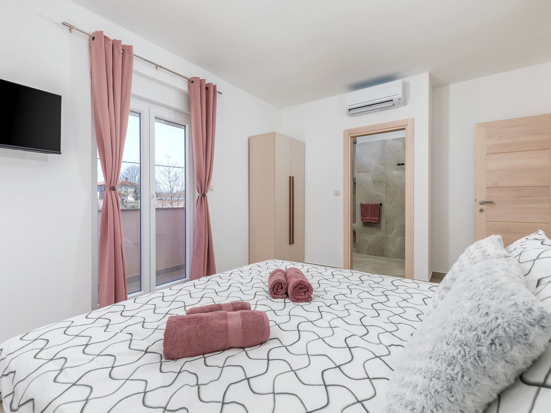 12-persoons villa in Valbandon met privézwembad - foto 29