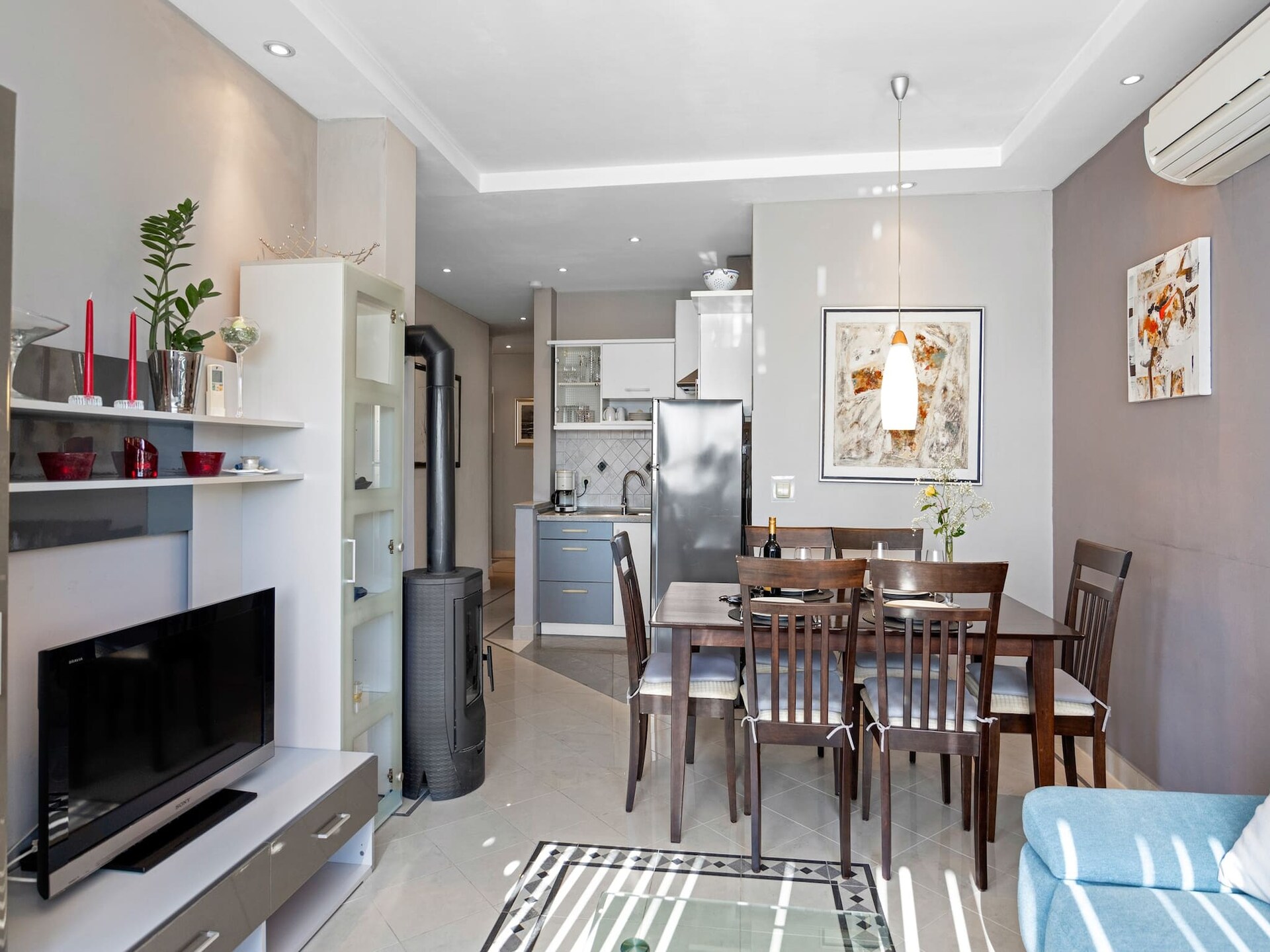 Blanka B2: Stijlvol appartement met jacuzzi, tuin en strand op 250m - foto 9