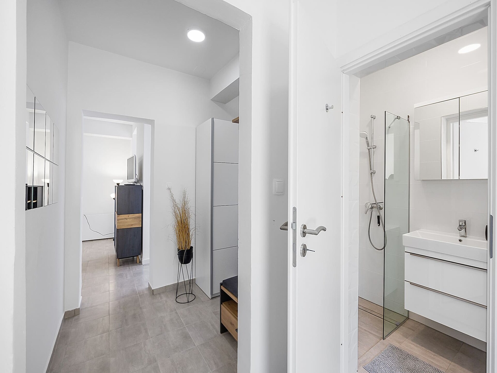 Op 400 m van het strand: Modern appartement in Banjol voor 4 personen - foto 14