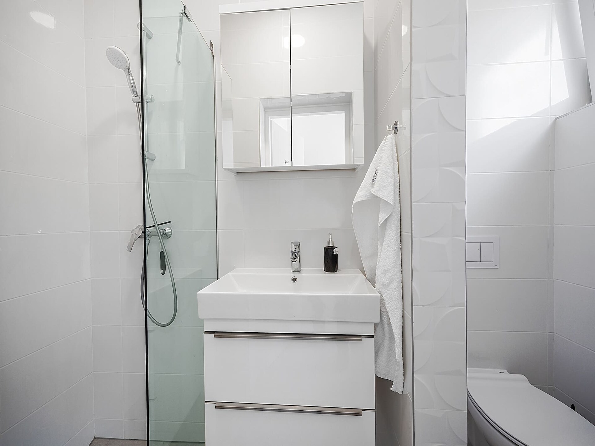 Op 400 m van het strand: Modern appartement in Banjol voor 4 personen - foto 12