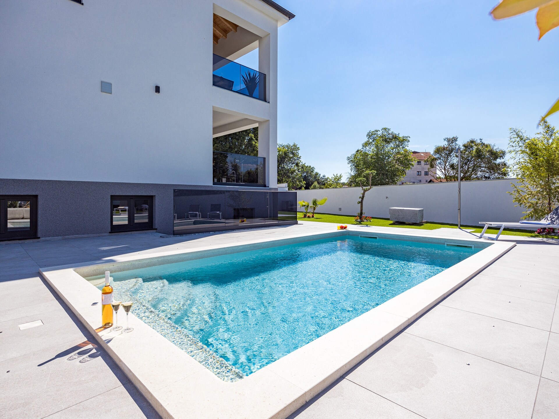 Villa met privézwembad in Štinjan: luxe oase nabij het strand - foto 8