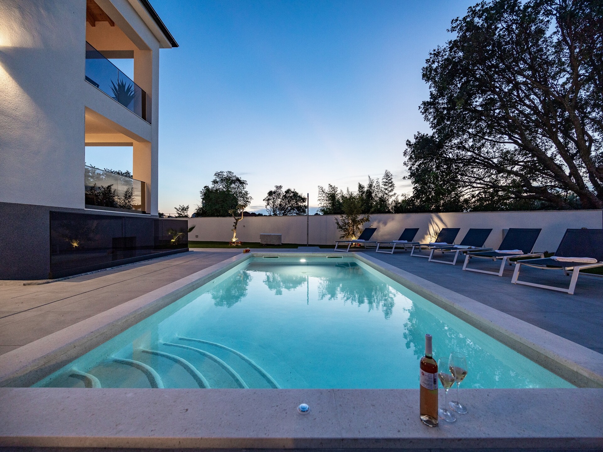 Villa met privézwembad in Štinjan: luxe oase nabij het strand - foto 23