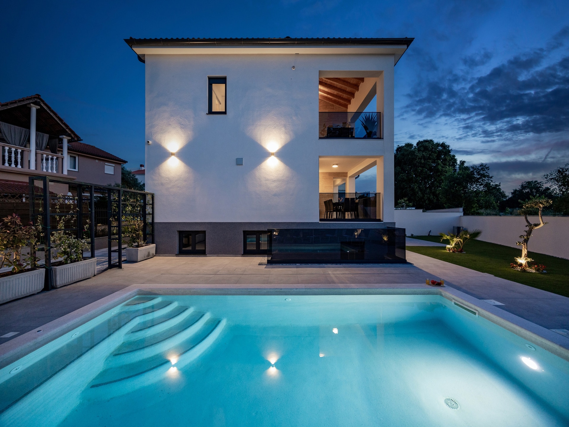 Villa met privézwembad in Štinjan: luxe oase nabij het strand - foto 12