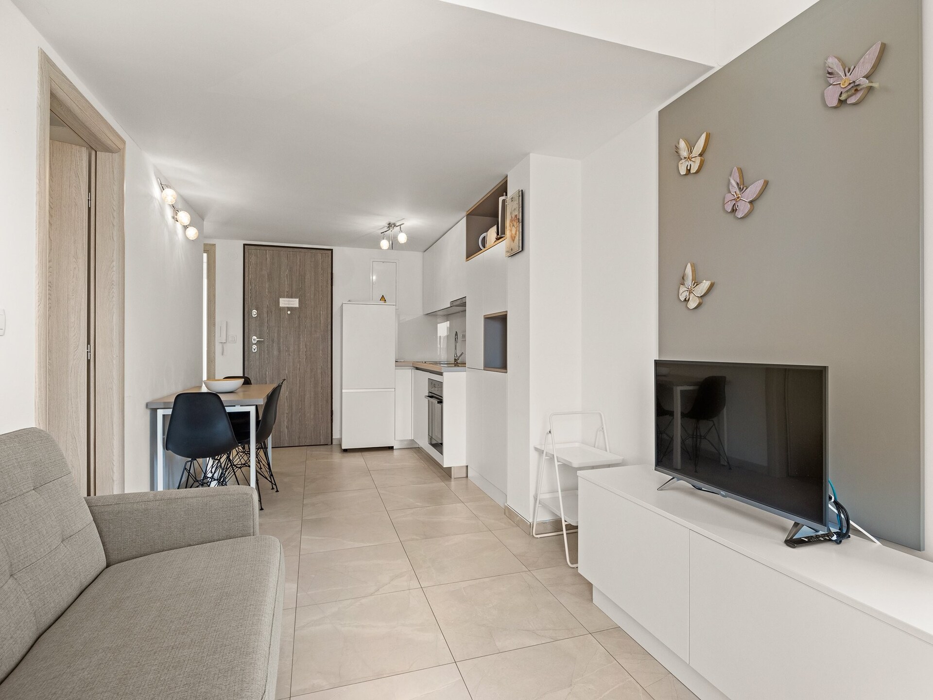 Modern appartement met zeezicht in Cres, vlak bij strand en centrum - foto 9