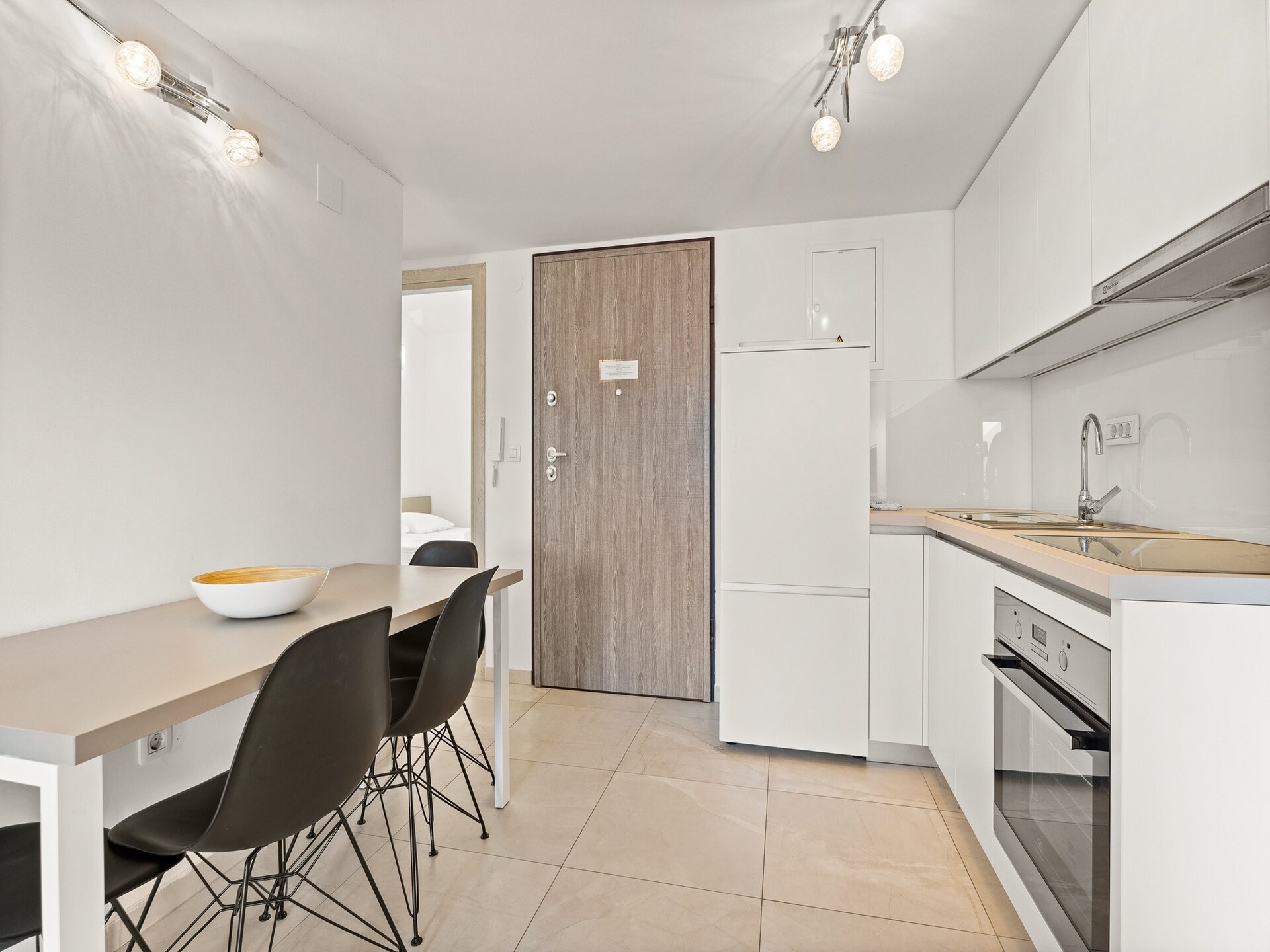 Modern appartement met zeezicht in Cres, vlak bij strand en centrum - foto 10