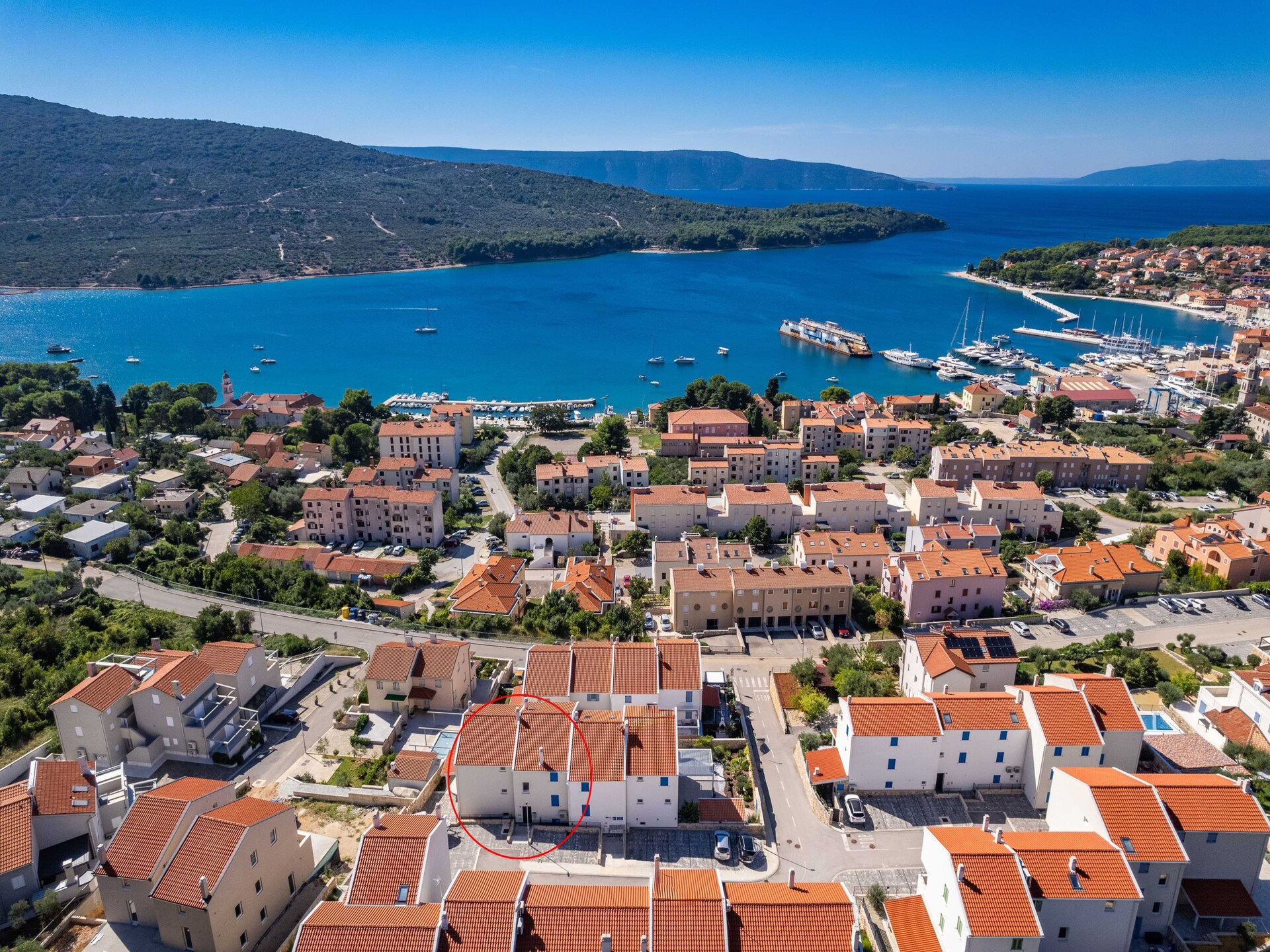 Modern appartement met zeezicht in Cres, vlak bij strand en centrum - foto 23