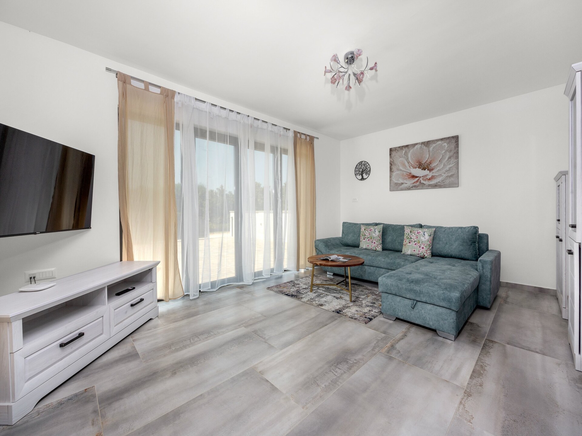 Villa Magnolia West: privézwembad & jacuzzi nabij strand Krnica - foto 11