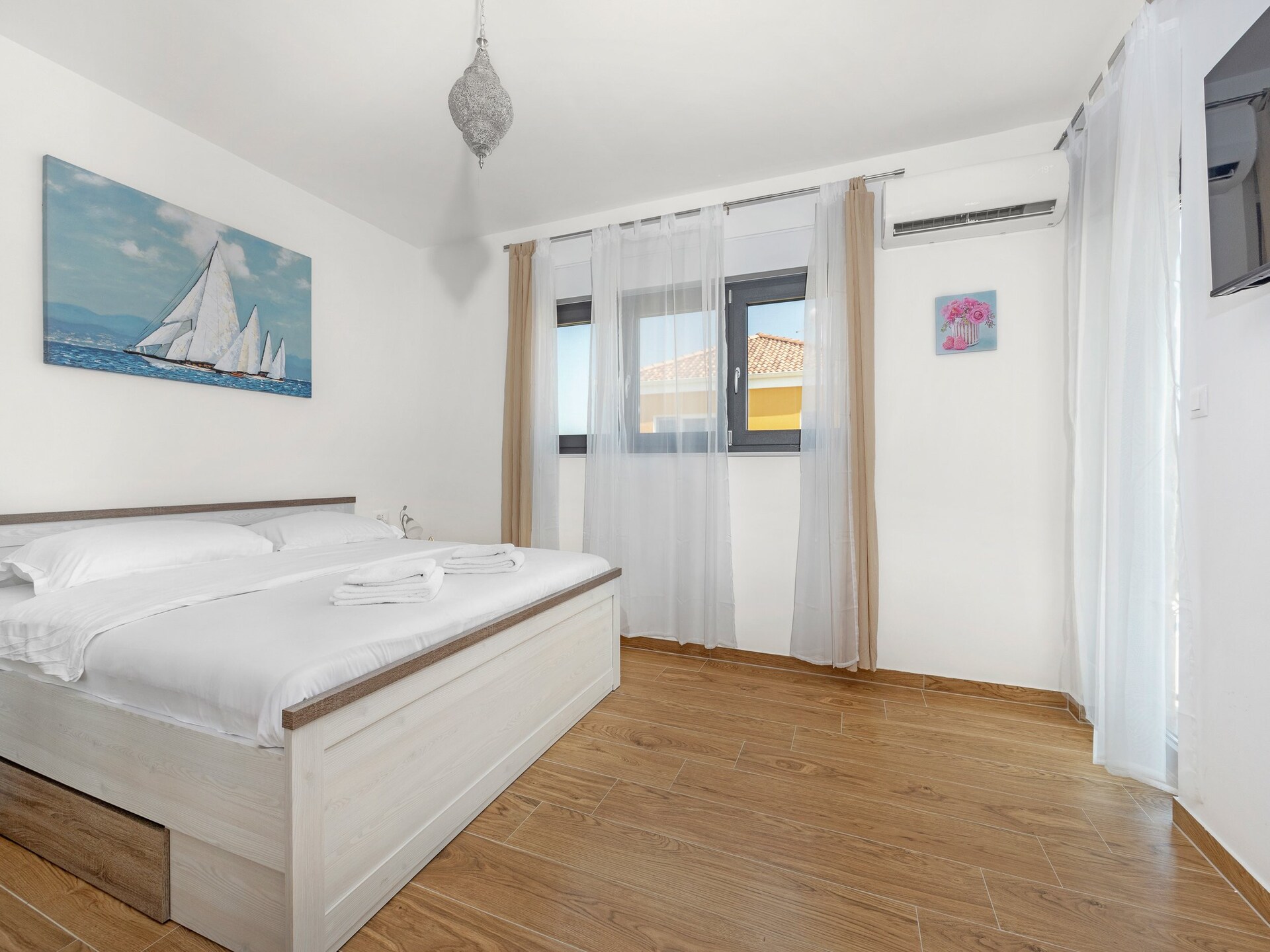 Villa Magnolia West: privézwembad & jacuzzi nabij strand Krnica - foto 16