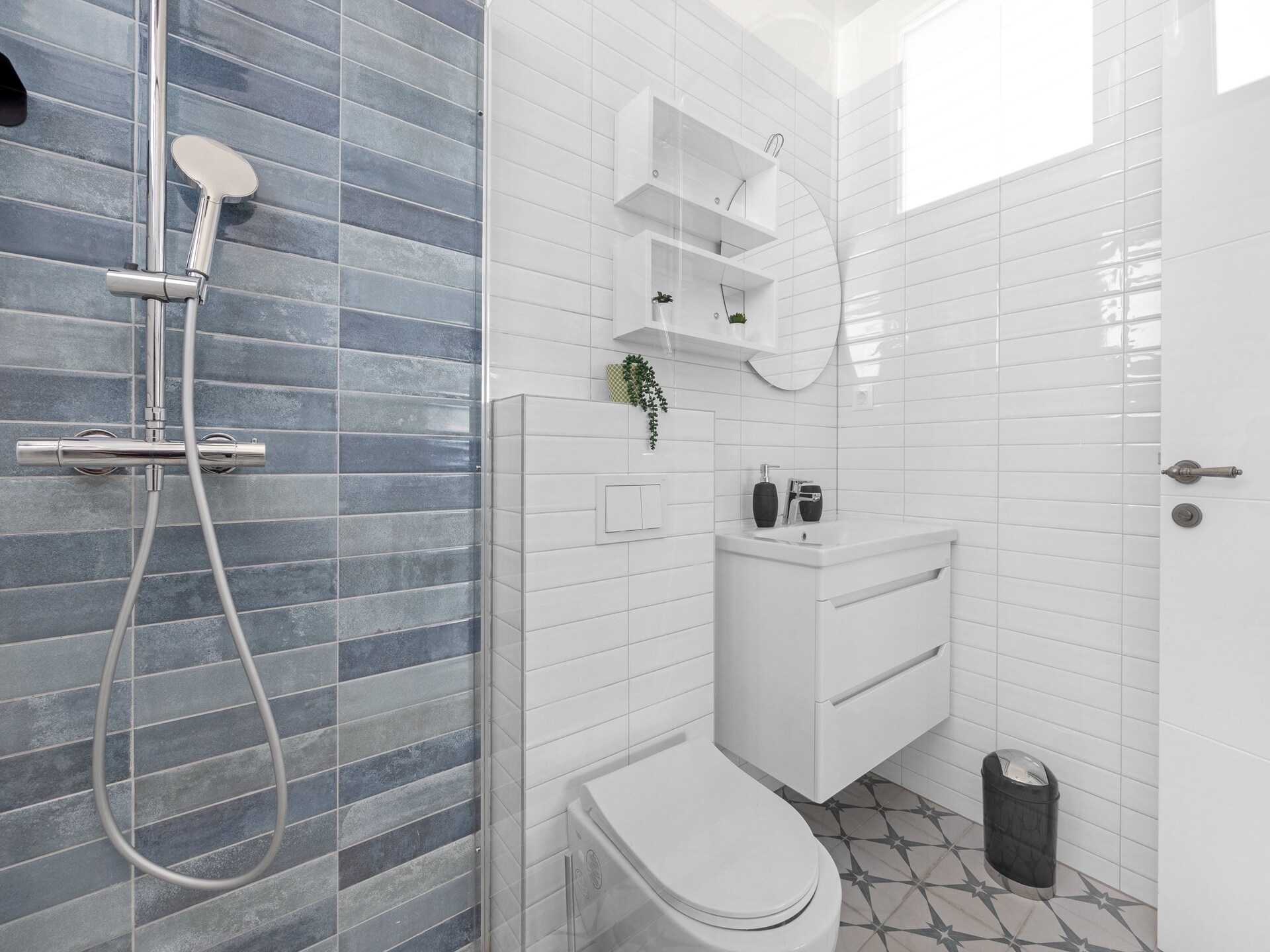 Villa Magnolia West: privézwembad & jacuzzi nabij strand Krnica - foto 27