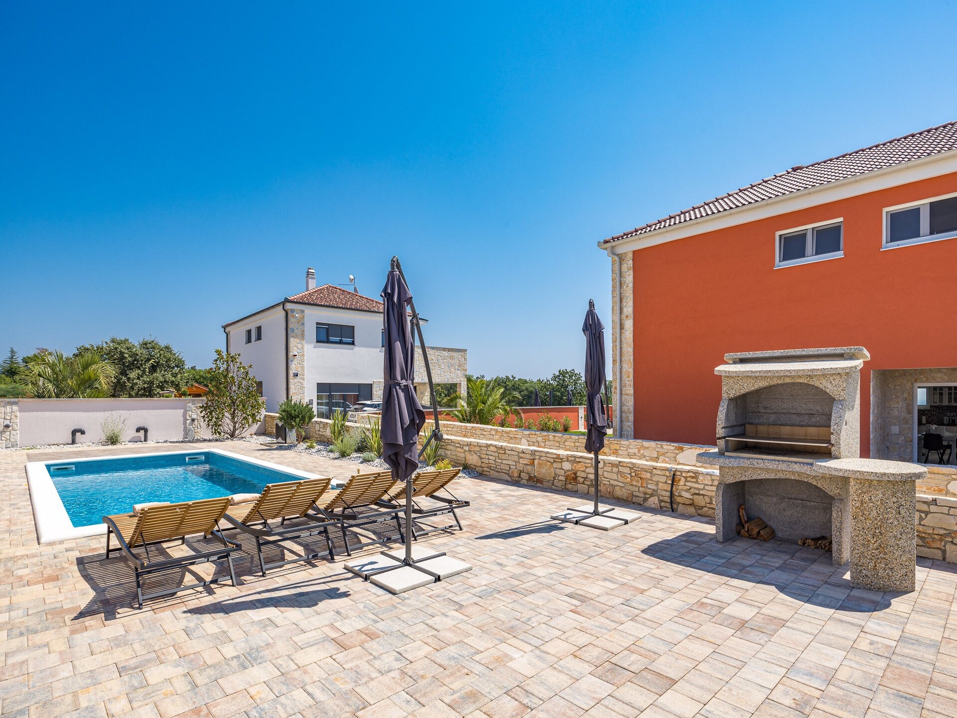 Villa Magnolia West: privézwembad & jacuzzi nabij strand Krnica - foto 7