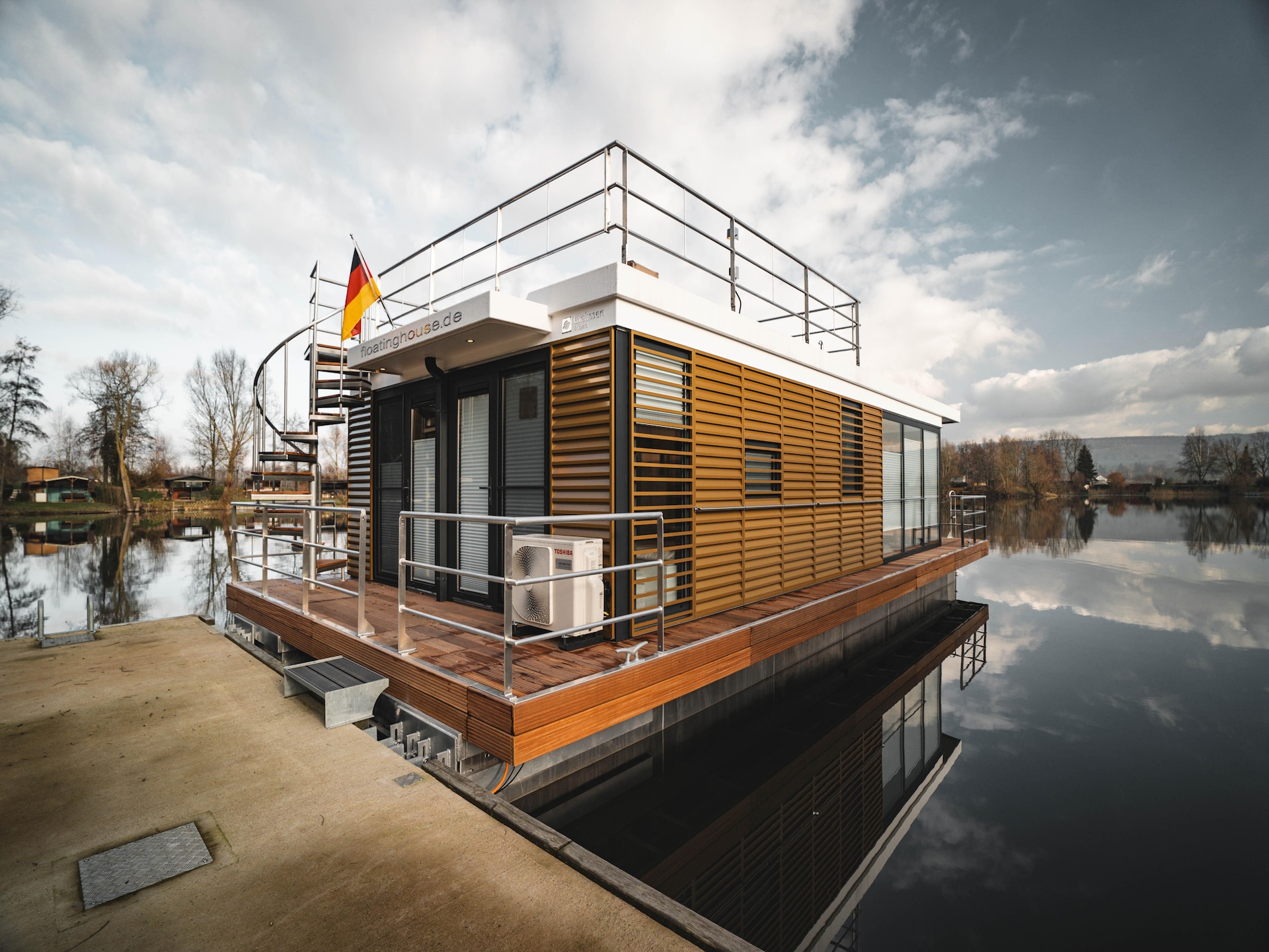 Aan het meer: Luxe woonboot voor 4 personen in Höxter - foto 1