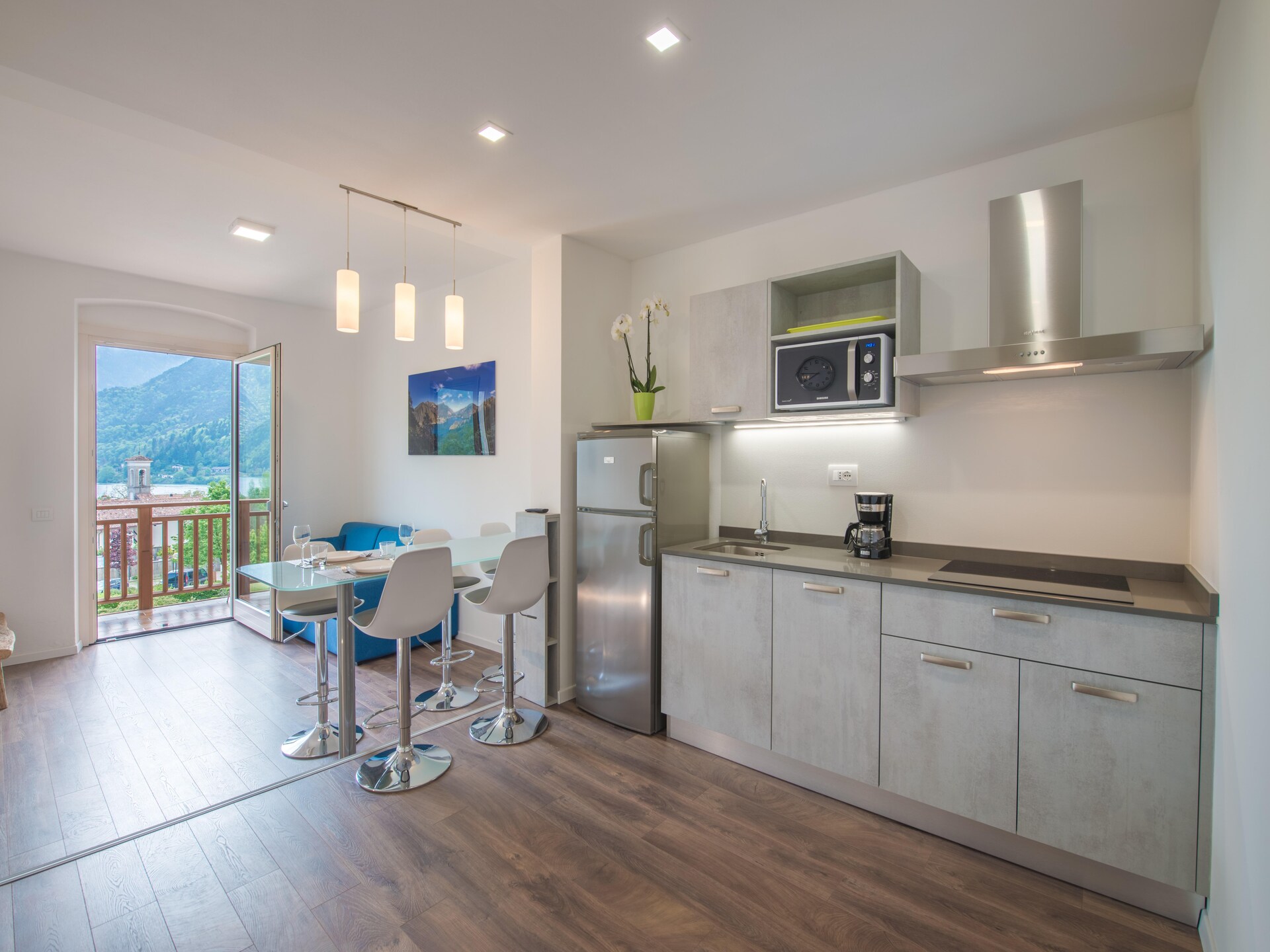 Elegant appartement aan het Ledromeer met balkon en weids uitzicht op het meer - foto 13