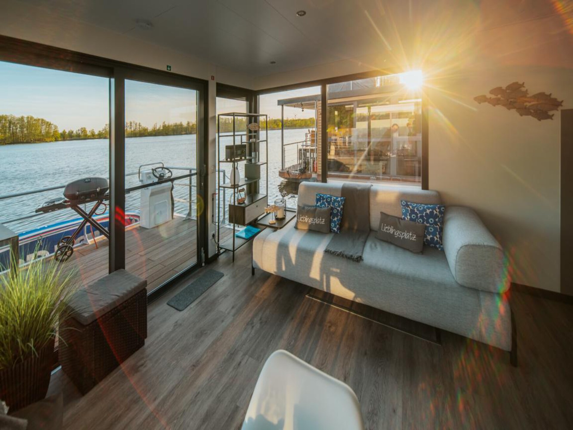 Luxe woonboot aan de Havel bij Zehdenick met uitzicht op het water - foto 3