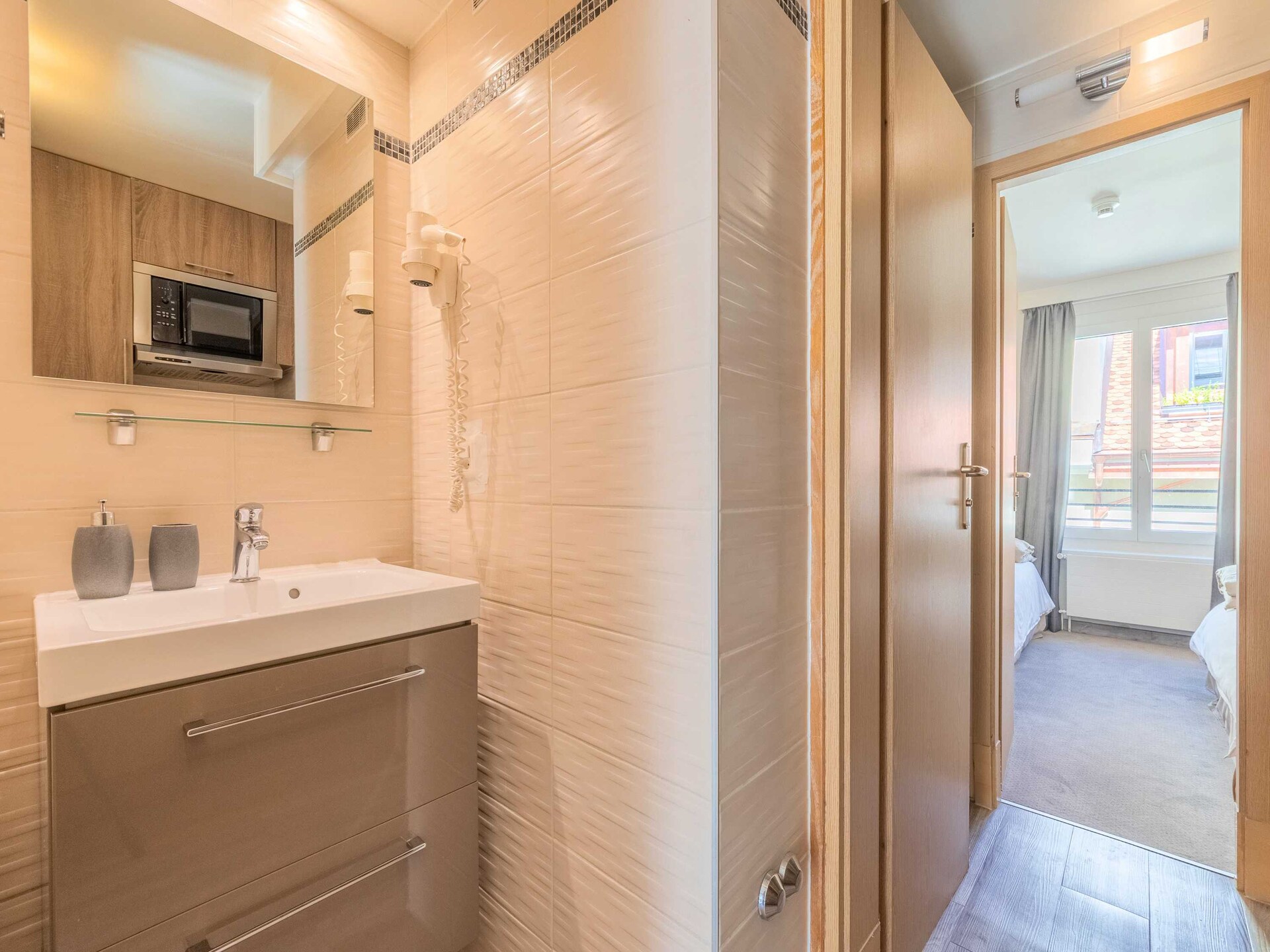 Modern appartement in het hart van wijk Pâquis, Genève - foto 29
