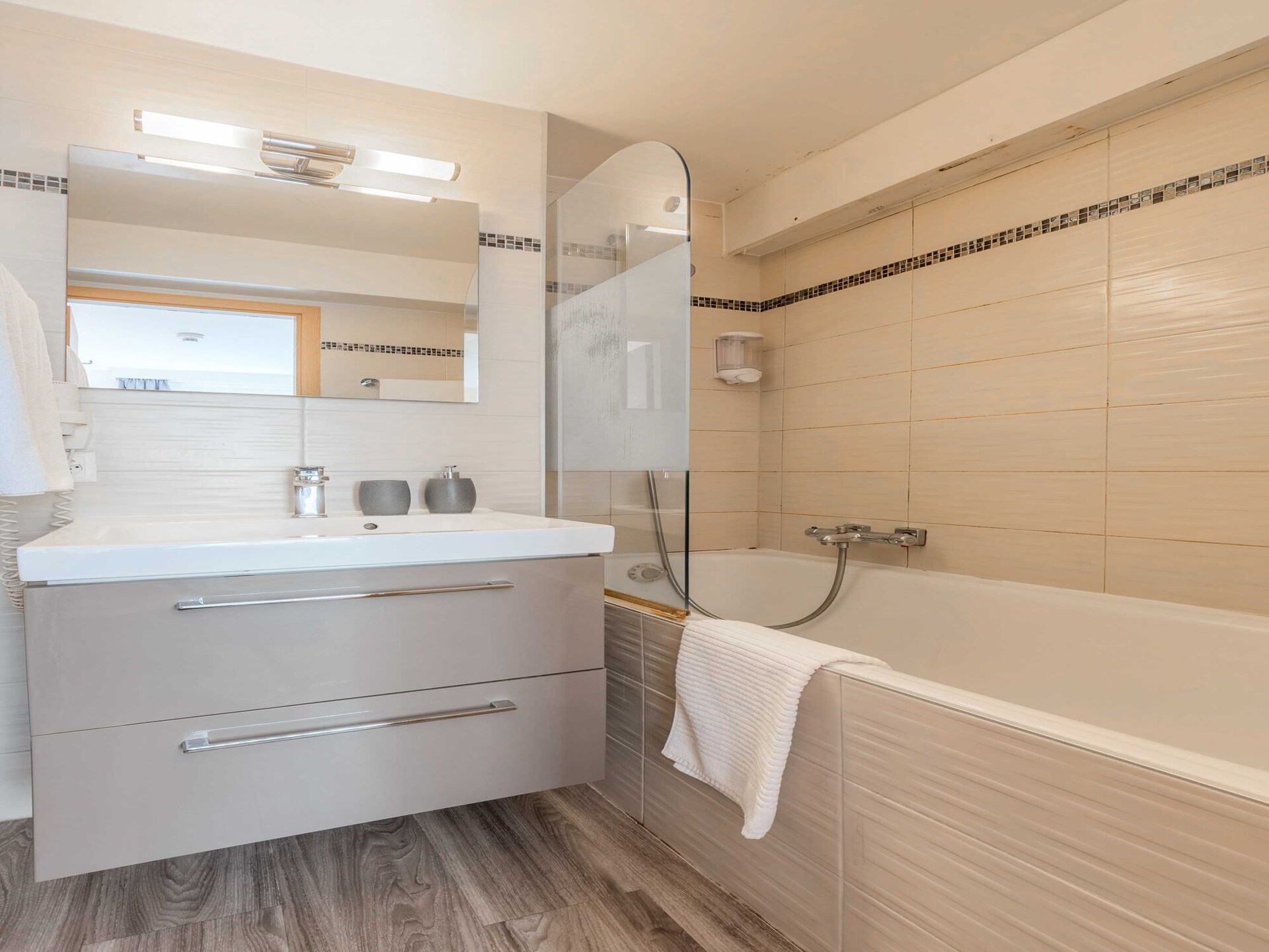 Modern appartement in het hart van Pâquis, Genève - foto 221