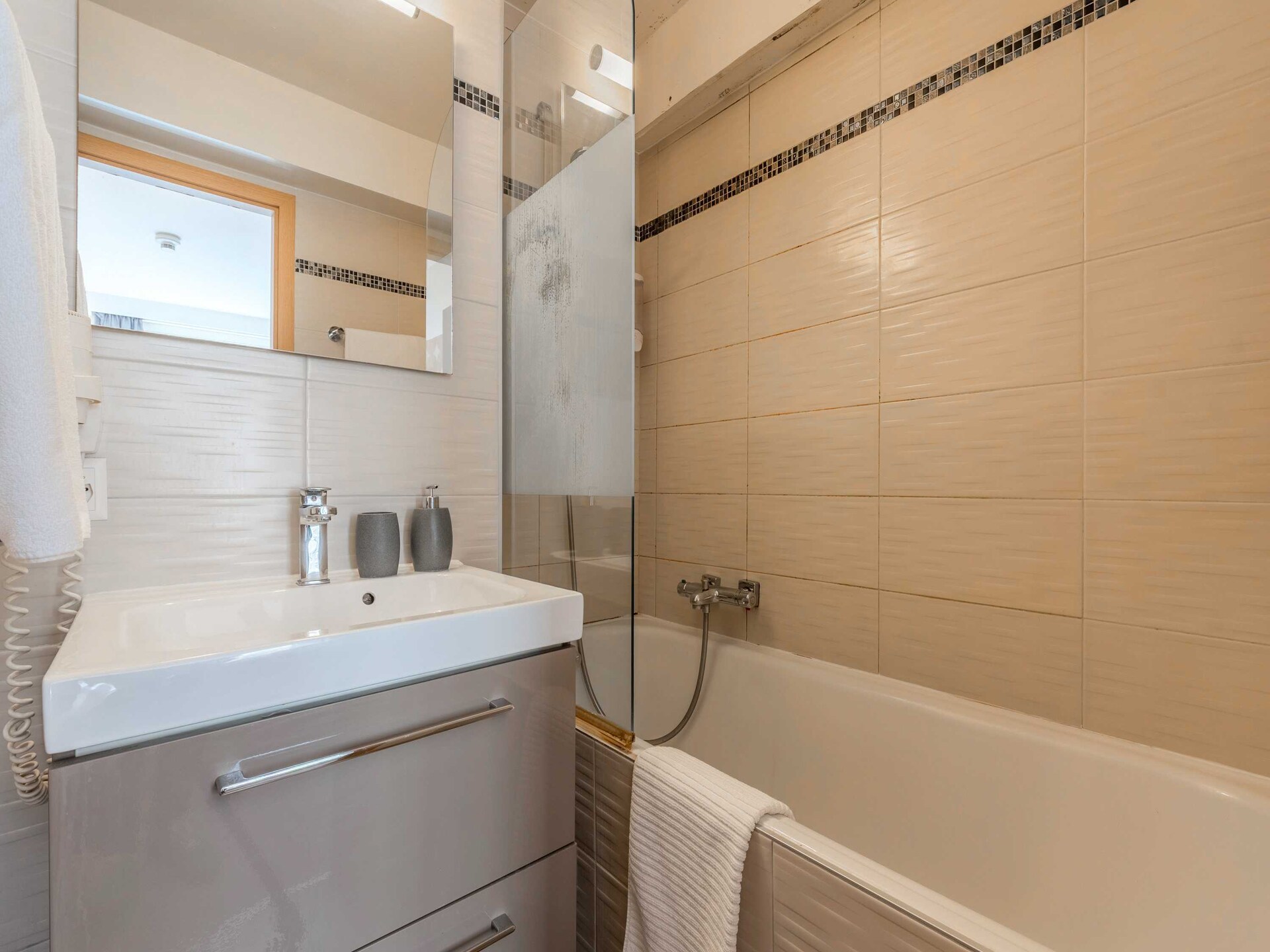 Modern appartement in het hart van Pâquis, Genève - foto 228