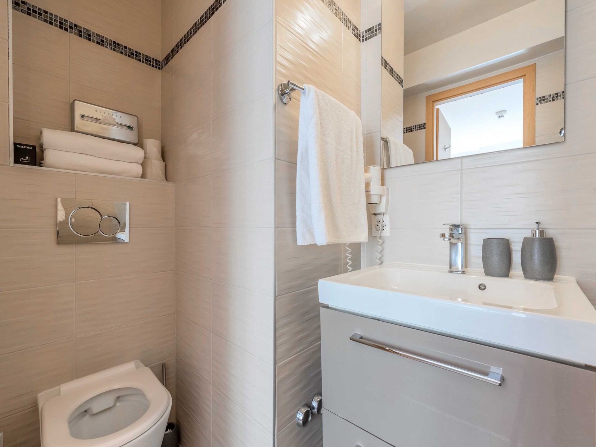 Modern appartement in het hart van Pâquis, Genève - foto 267