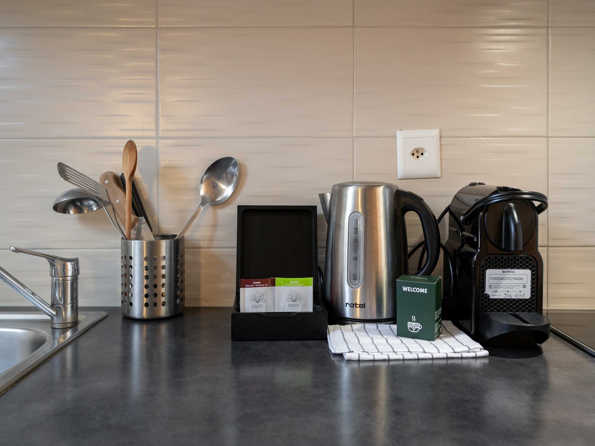 Modern studio-appartement in hartje Genève, vlakbij het meer - foto 15