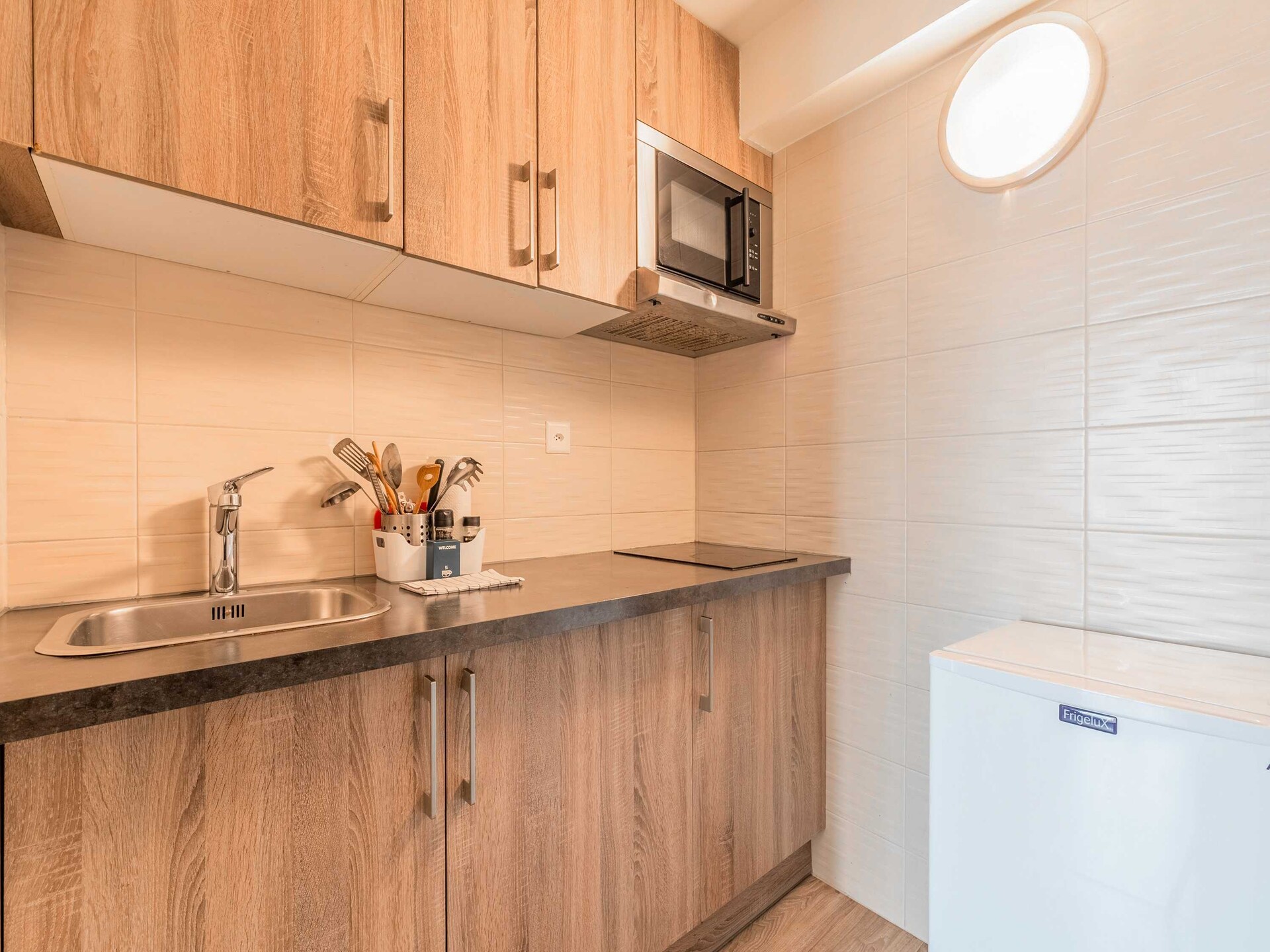 Modern appartement in hartje Genève, wijk Pâquis - foto 22