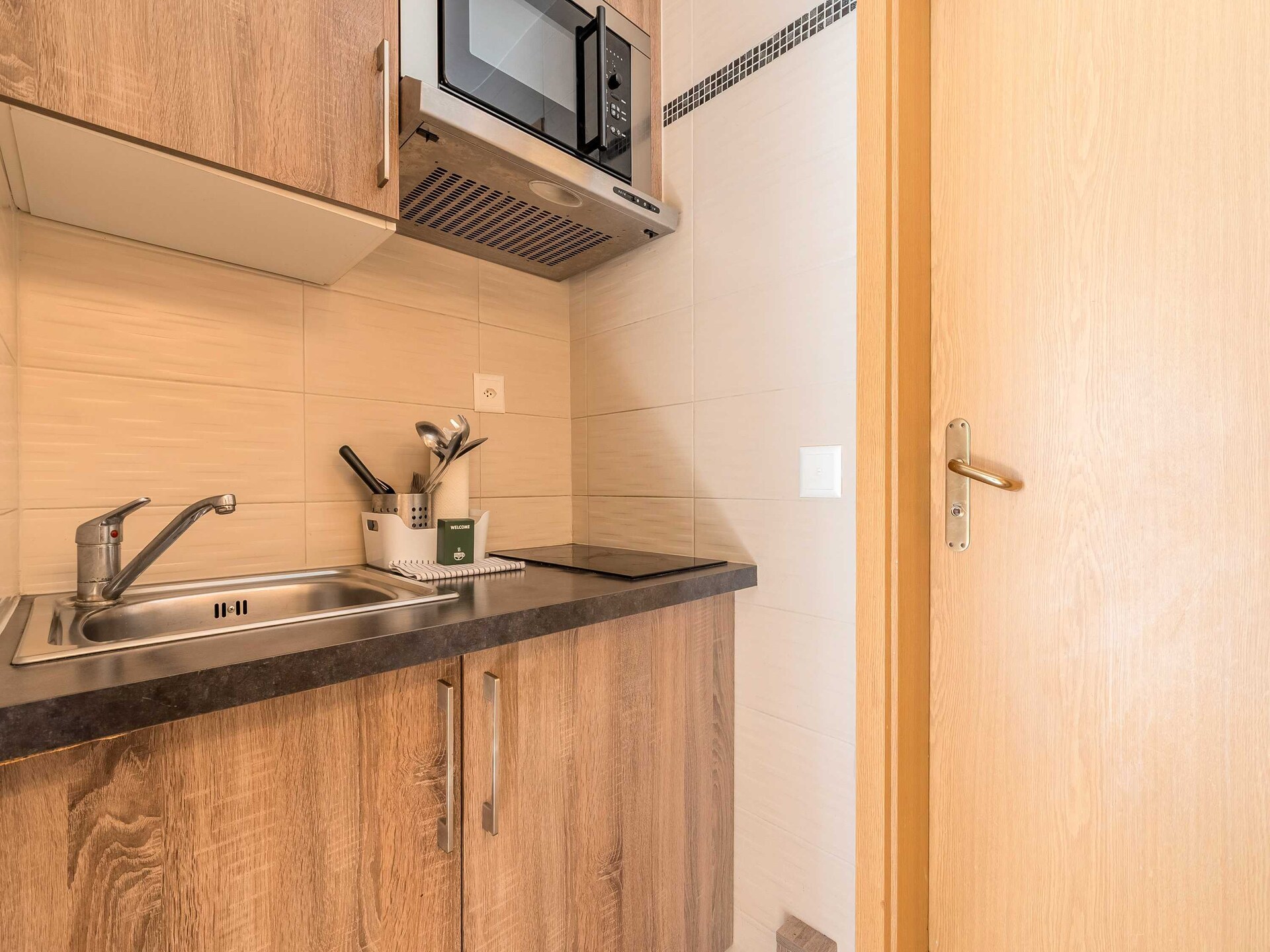 Modern appartement in het hart van de wijk Pâquis, Genève - foto 3
