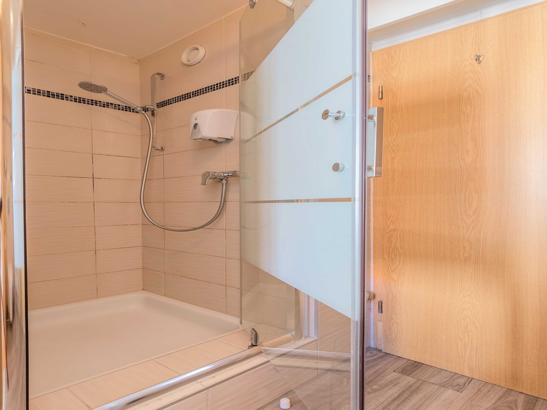 Modern appartement voor 4 personen in het hart van Genève - foto 29