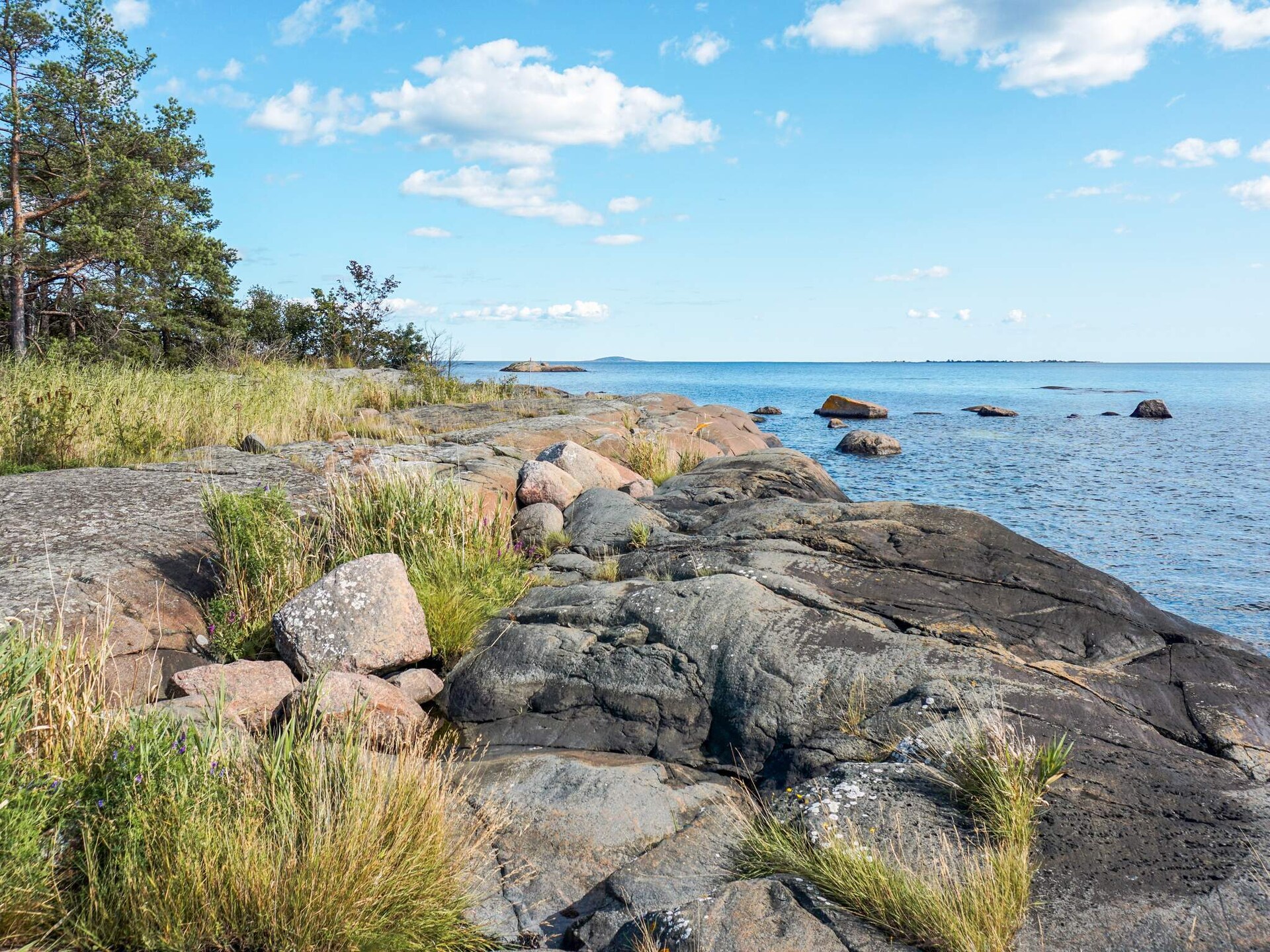 Vrijstaand vakantiehuis op landtong met zeezicht bij Oskarshamn - foto 14