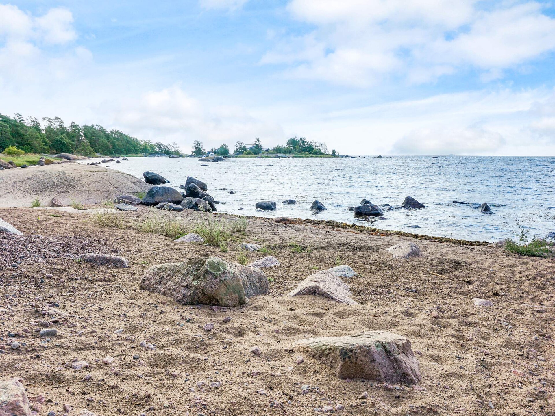 Vrijstaand vakantiehuis op landtong met zeezicht bij Oskarshamn - foto 16