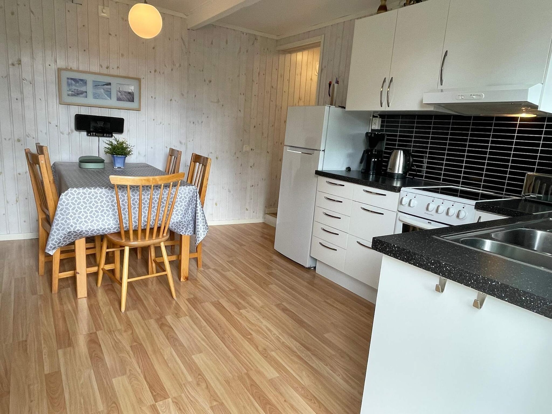 5-persoons vakantiehuis in Mörbylånga op 550 m van de zee - foto 19
