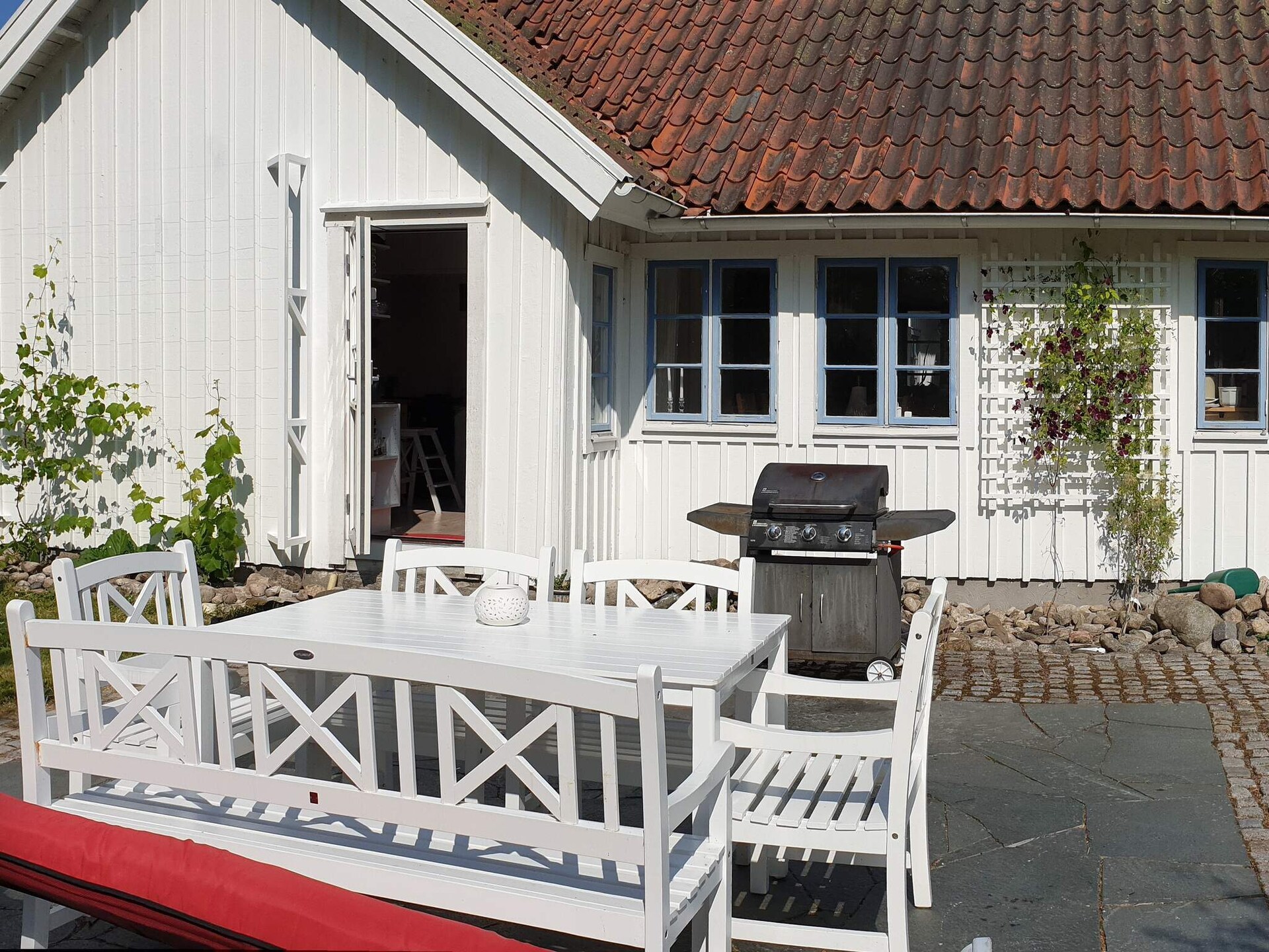 Sfeervol vakantiehuis aan de golfbaan bij Åsa, 500m van strand en meer - foto 3