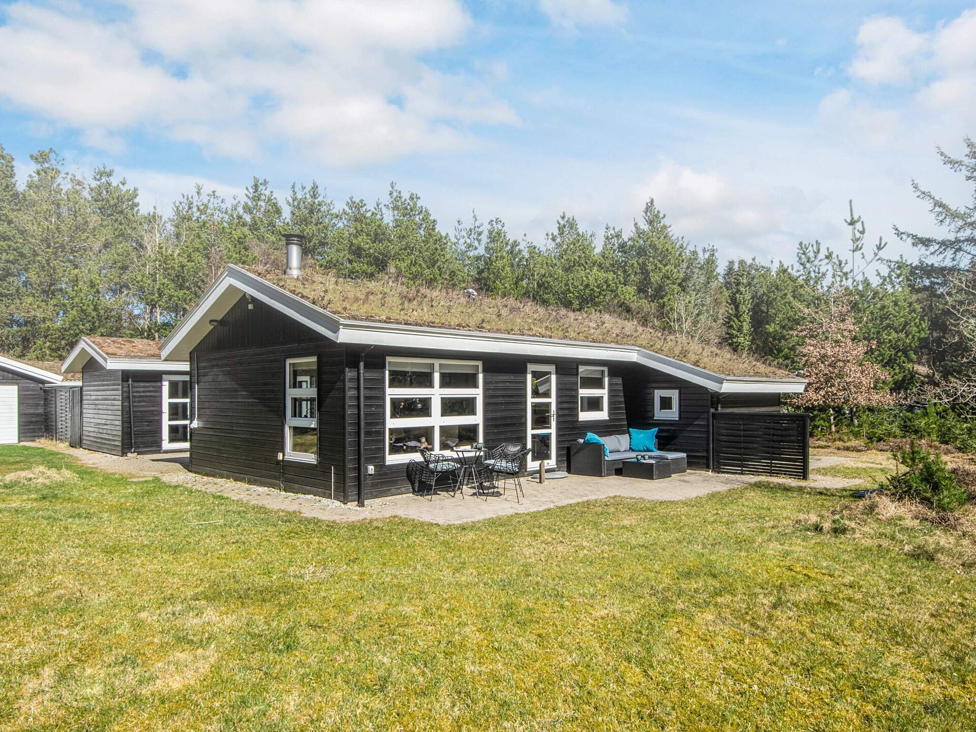 Idyllisch vakantiehuis aan de golfbaan in het bos bij Blokhus - foto 2