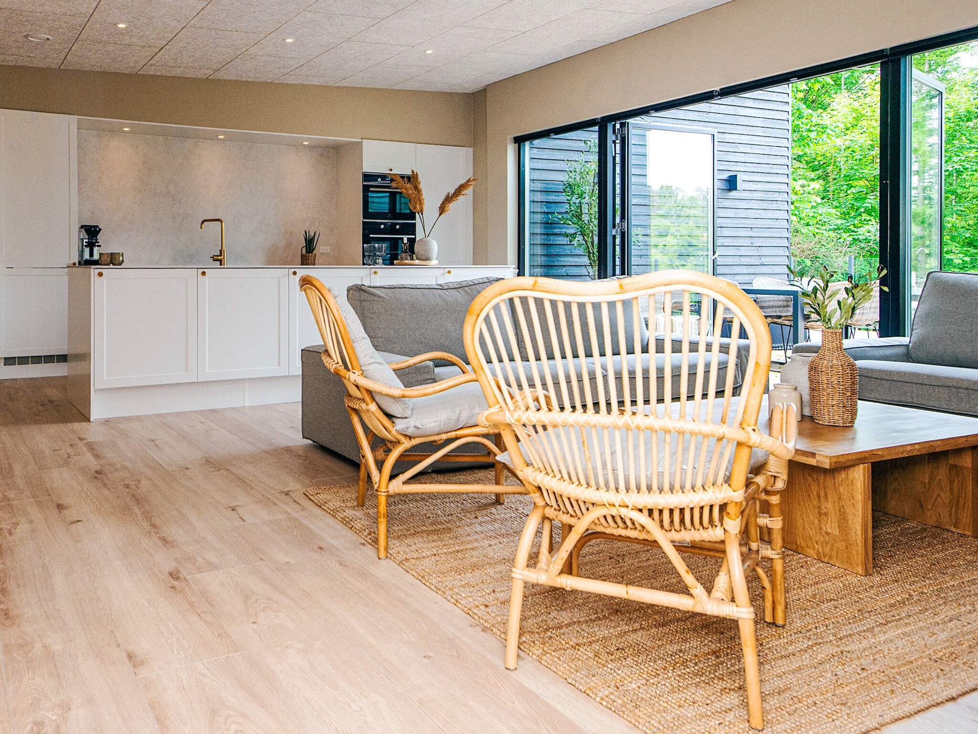 Op 1,5 km van zee: luxe vakantiehuis in Ebeltoft voor 16 personen - foto 24