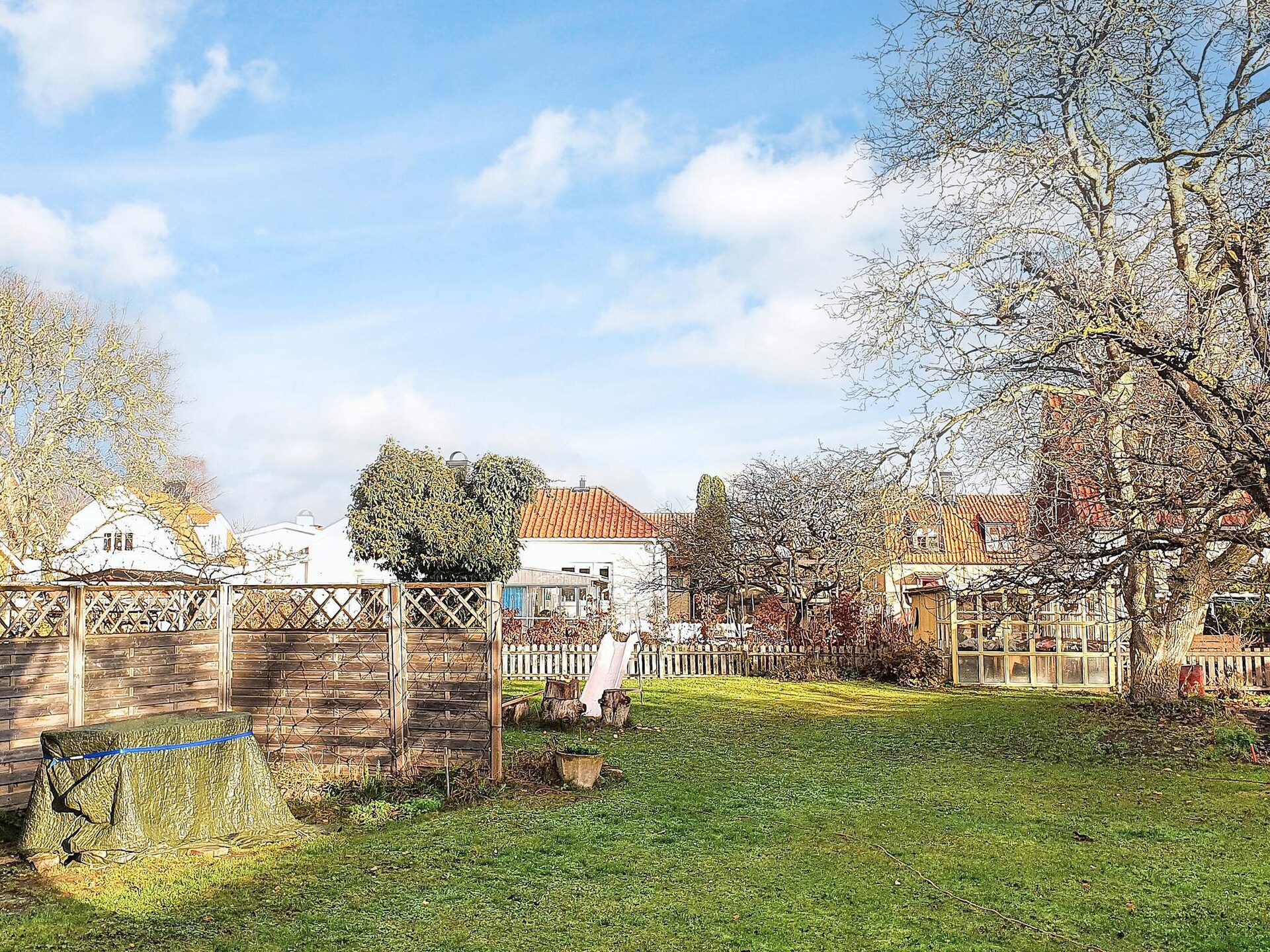 Ruime vakantievilla in Visby centrum met tuin, vlakbij zee en golfbaan - foto 3