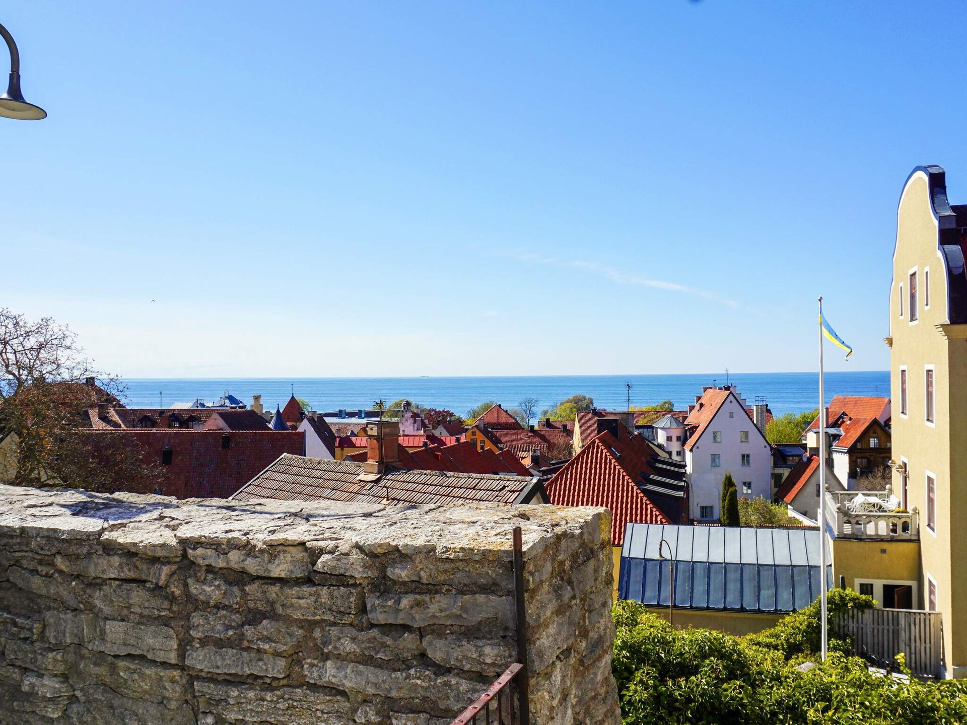 Ruime vakantievilla in Visby centrum met tuin, vlakbij zee en golfbaan - foto 20