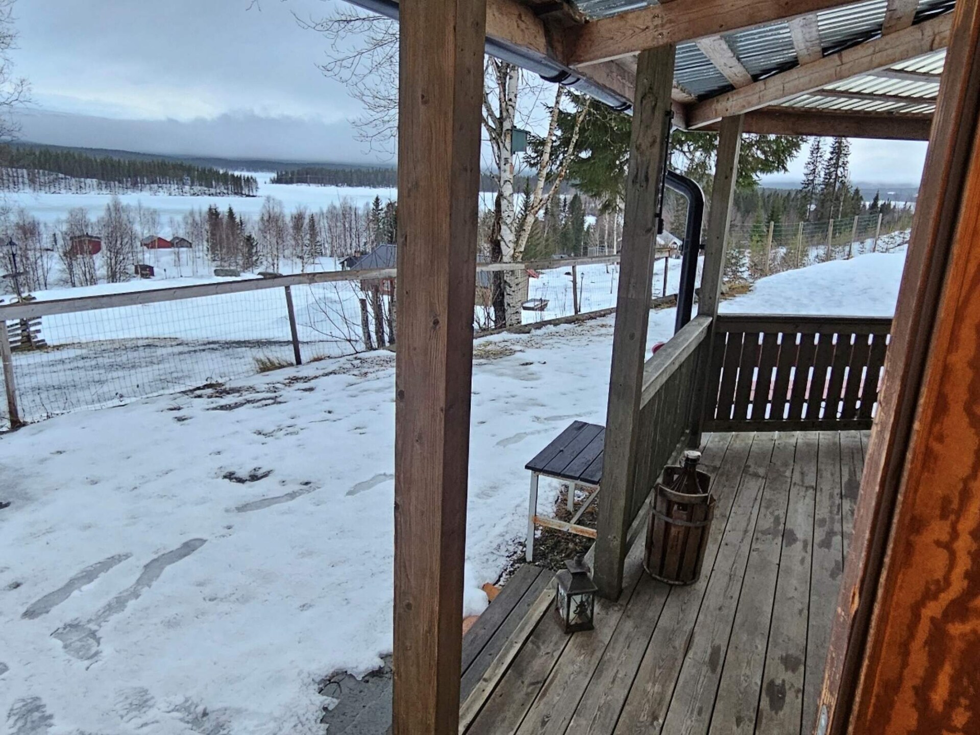 Charmante vakantiehut in Rörvattnet met uitzicht op meer en bergen - foto 12