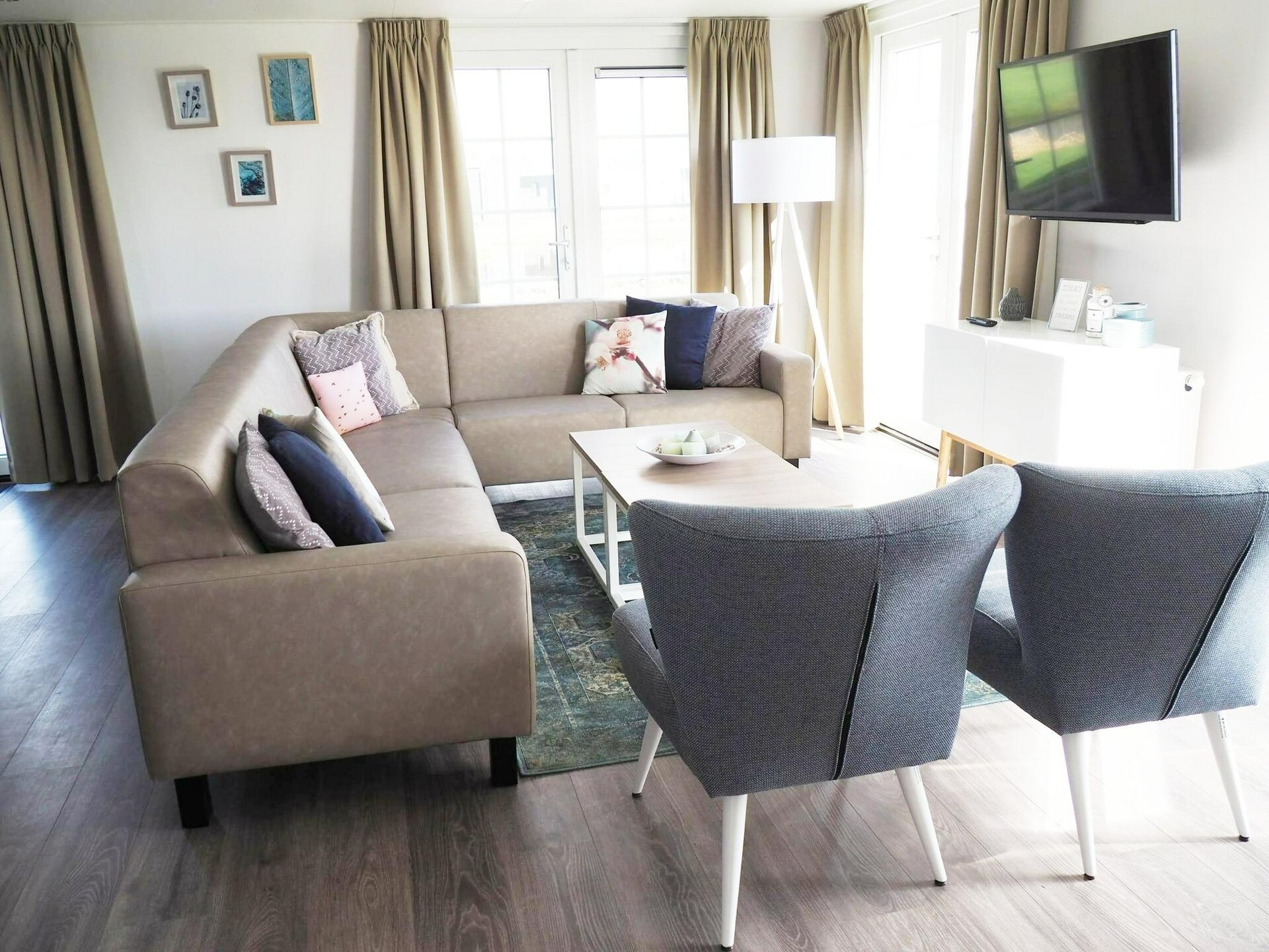 Tulpenhof Villa: ruim vakantiehuis voor 10 personen in polderlandschap - foto 9