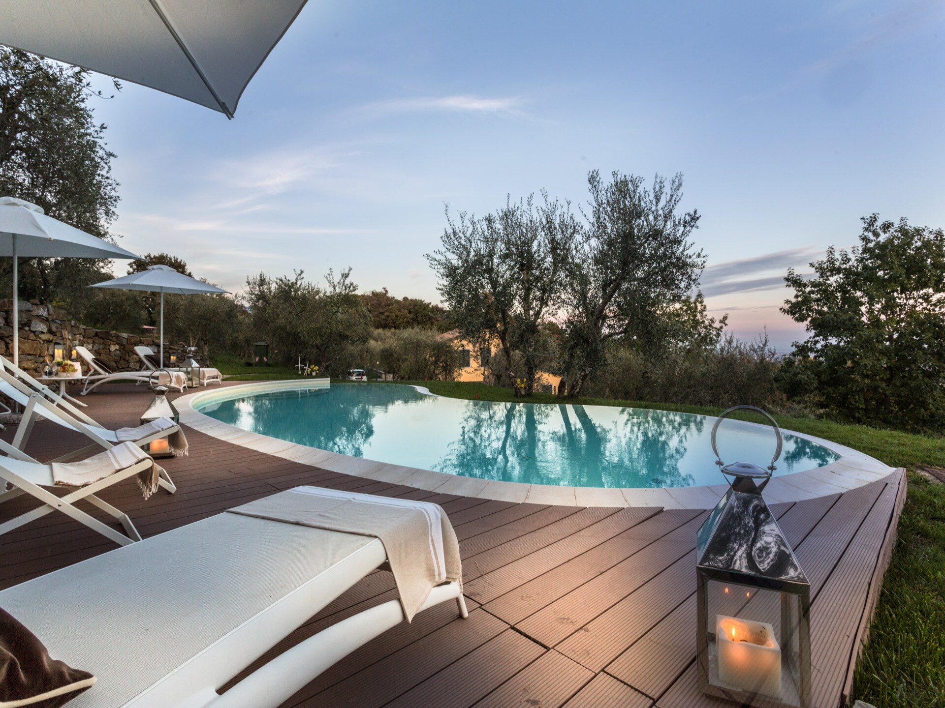 Villa Alberta: Luxe Toscaanse villa aan golfbaan bij Lucca - foto 10