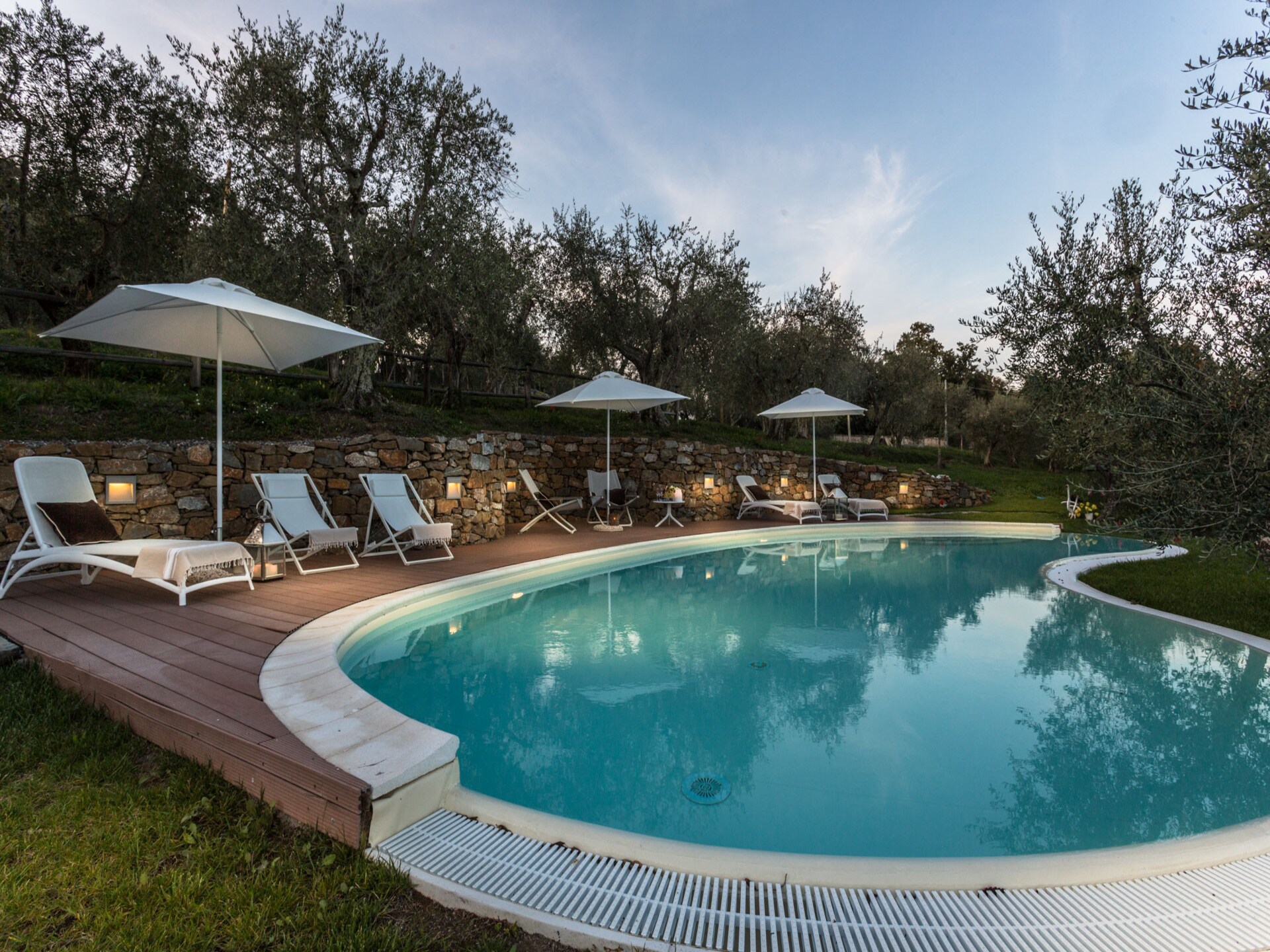 Villa Alberta: Luxe Toscaanse villa aan golfbaan bij Lucca - foto 13