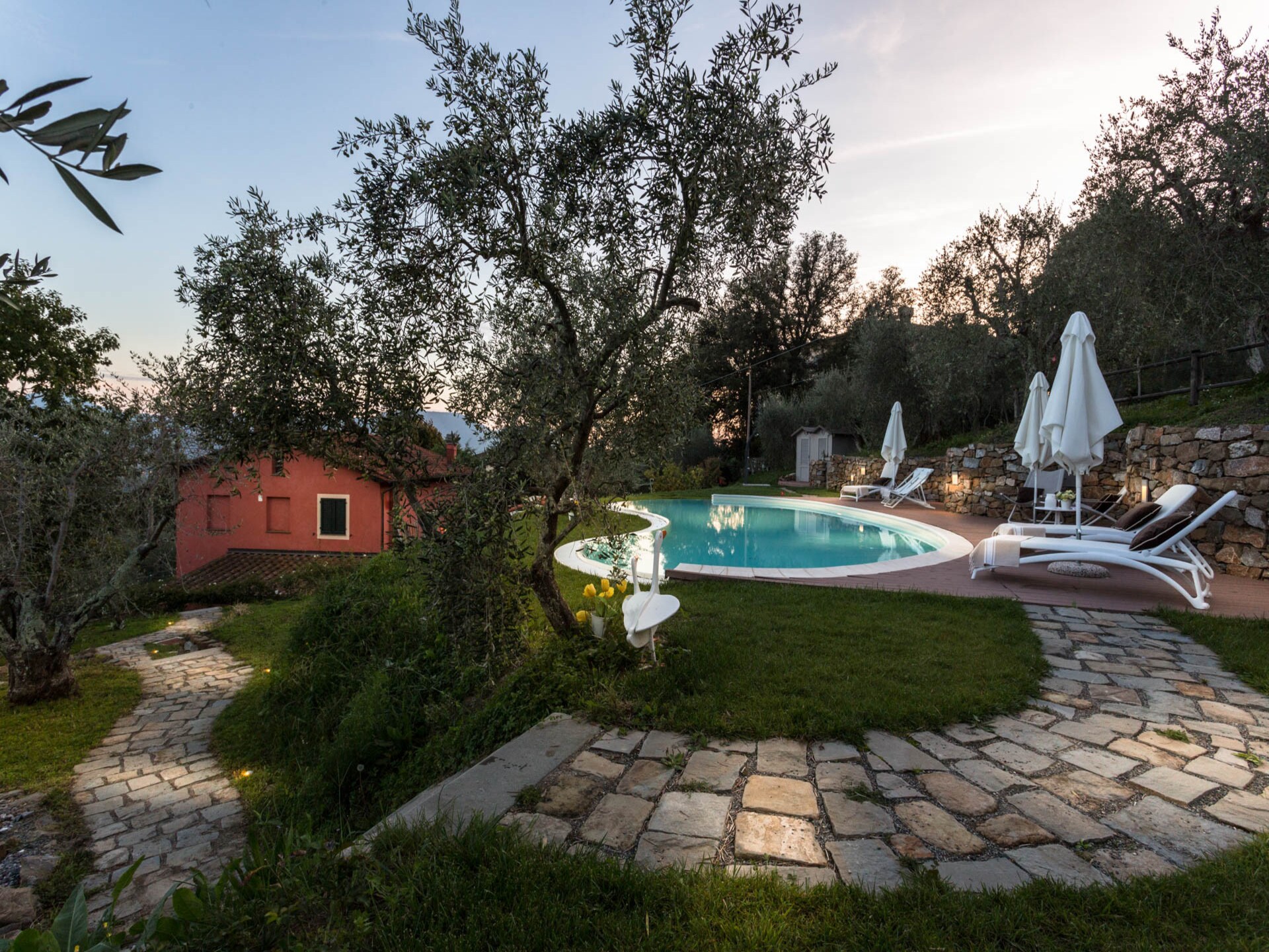 Villa Alberta: Luxe Toscaanse villa aan golfbaan bij Lucca - foto 20