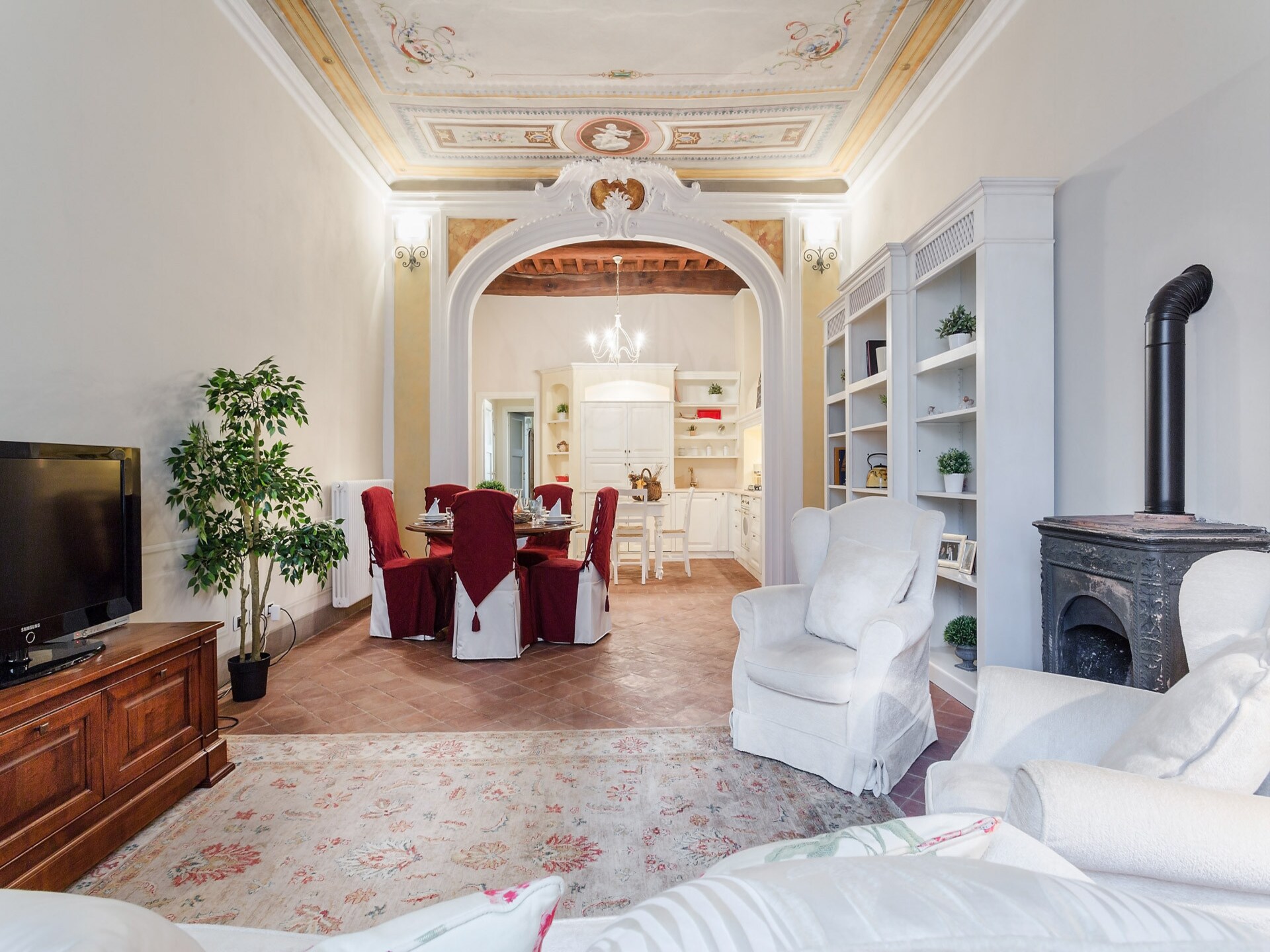 Historisch appartement in centrum Lucca, aan golfbaan met 2 slaapkamers - foto 13