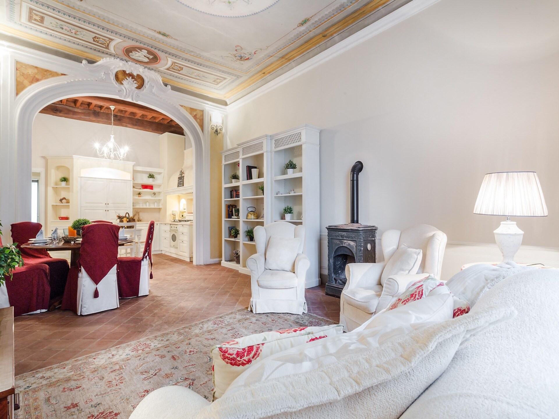 Historisch appartement in centrum Lucca, aan golfbaan met 2 slaapkamers - foto 7