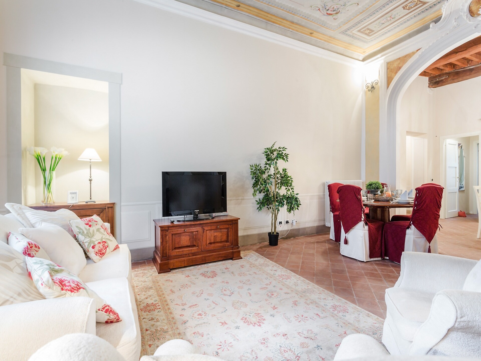 Historisch appartement in centrum Lucca, aan golfbaan met 2 slaapkamers - foto 2