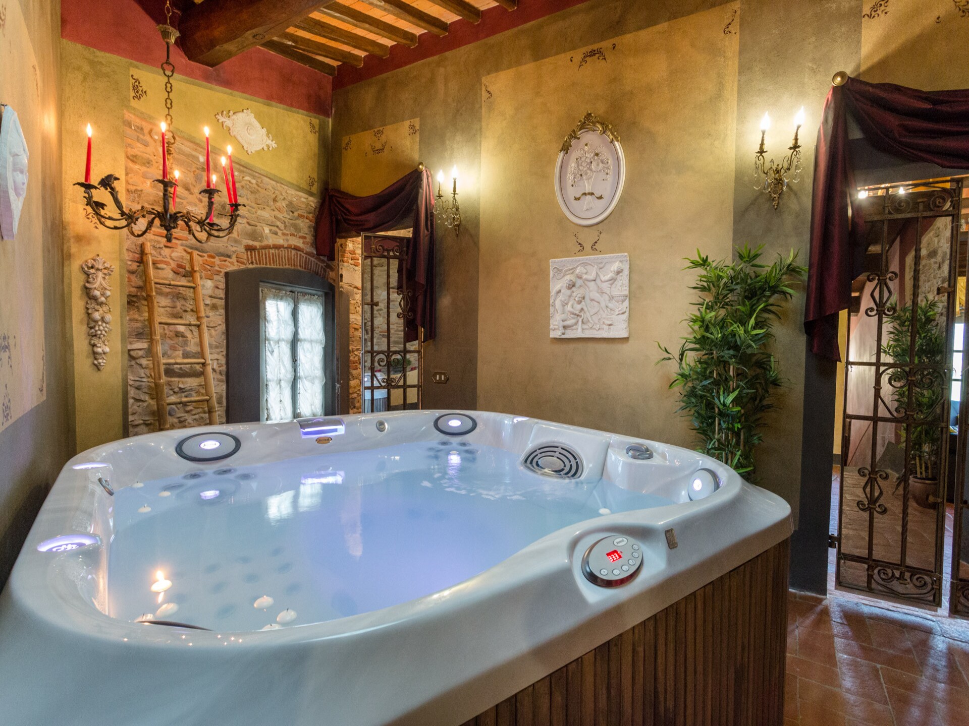 Verfijnde villa voor 2 aan golfbaan bij Lucca met privé-spa en tuin - foto 14
