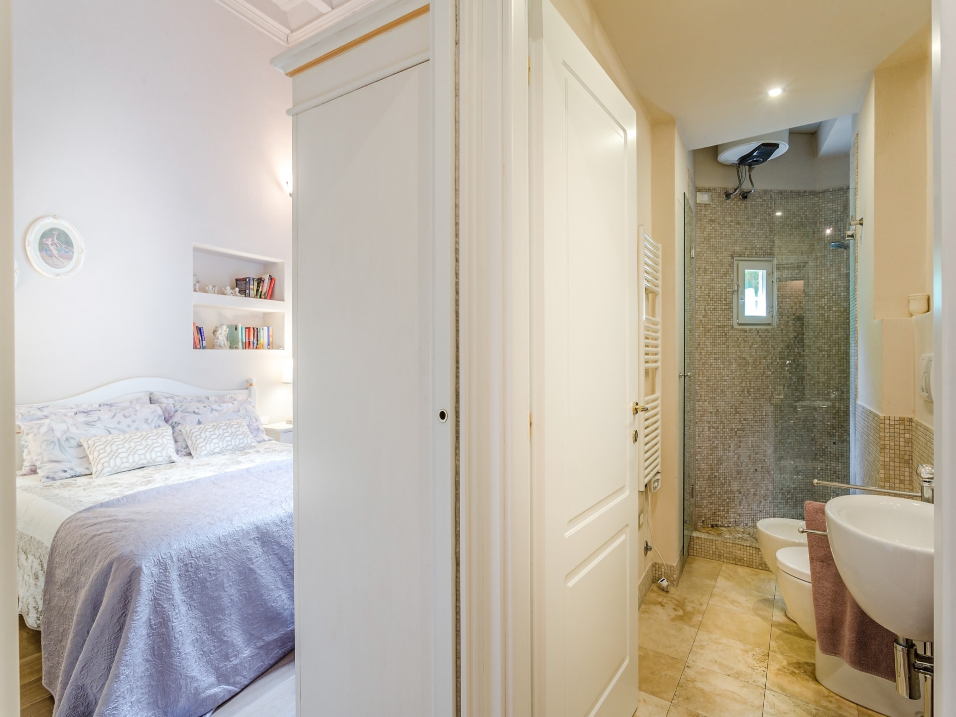 Stijlvol appartement in historisch paleis Lucca met uitzicht op verborgen tuin - foto 15