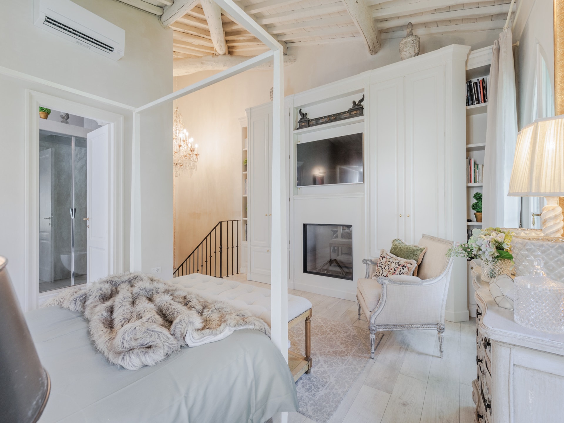 Luxe appartement in 17e-eeuws koetshuis met privétuin in centrum Lucca - foto 34