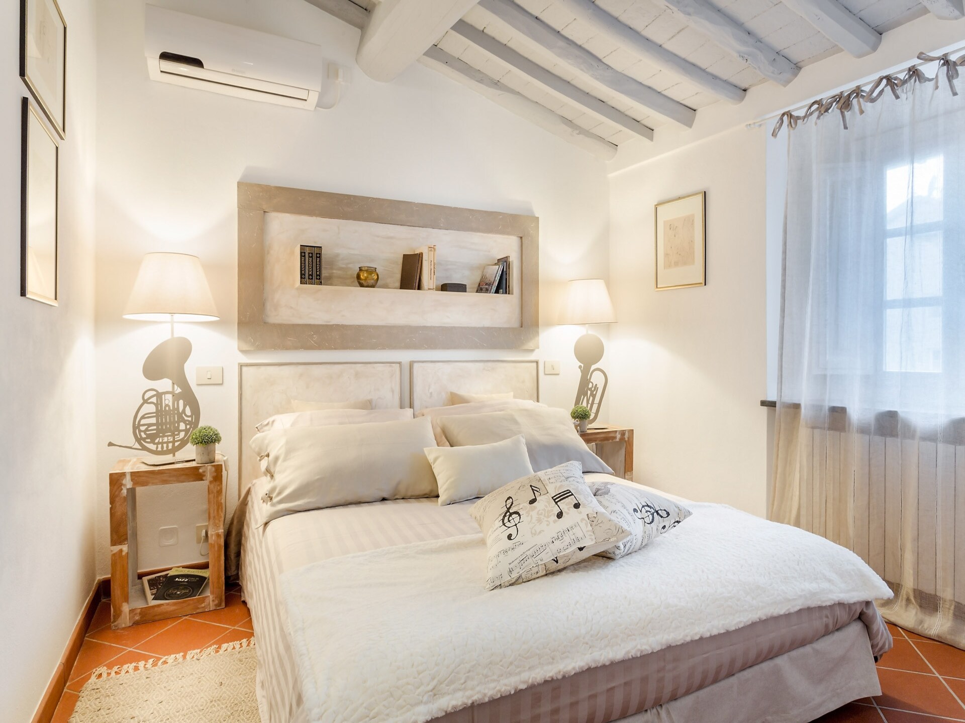 Historisch appartement met terras in hartje Lucca, vlakbij Torre Guinigi - foto 25